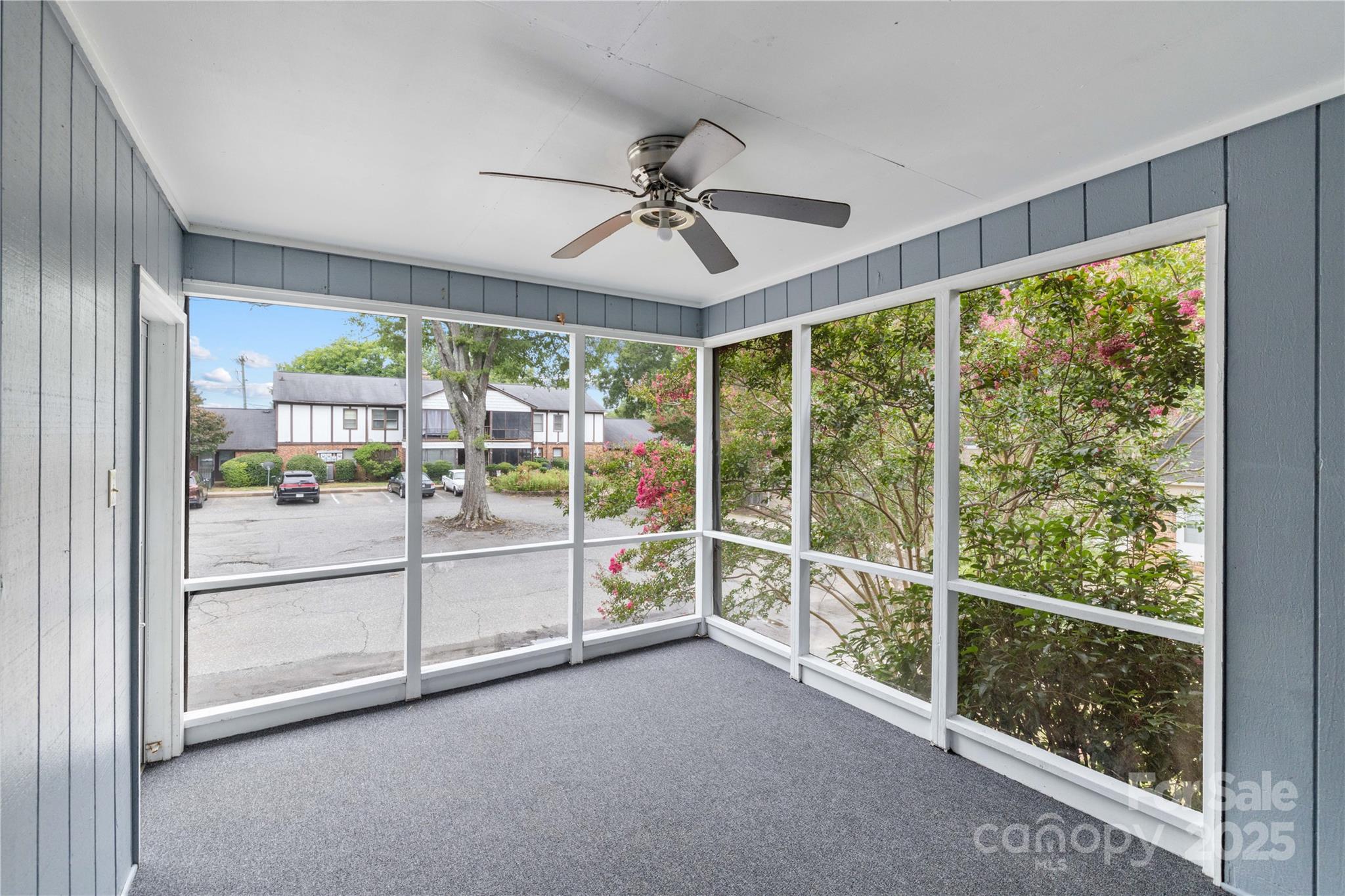 Tall Oaks - Residential