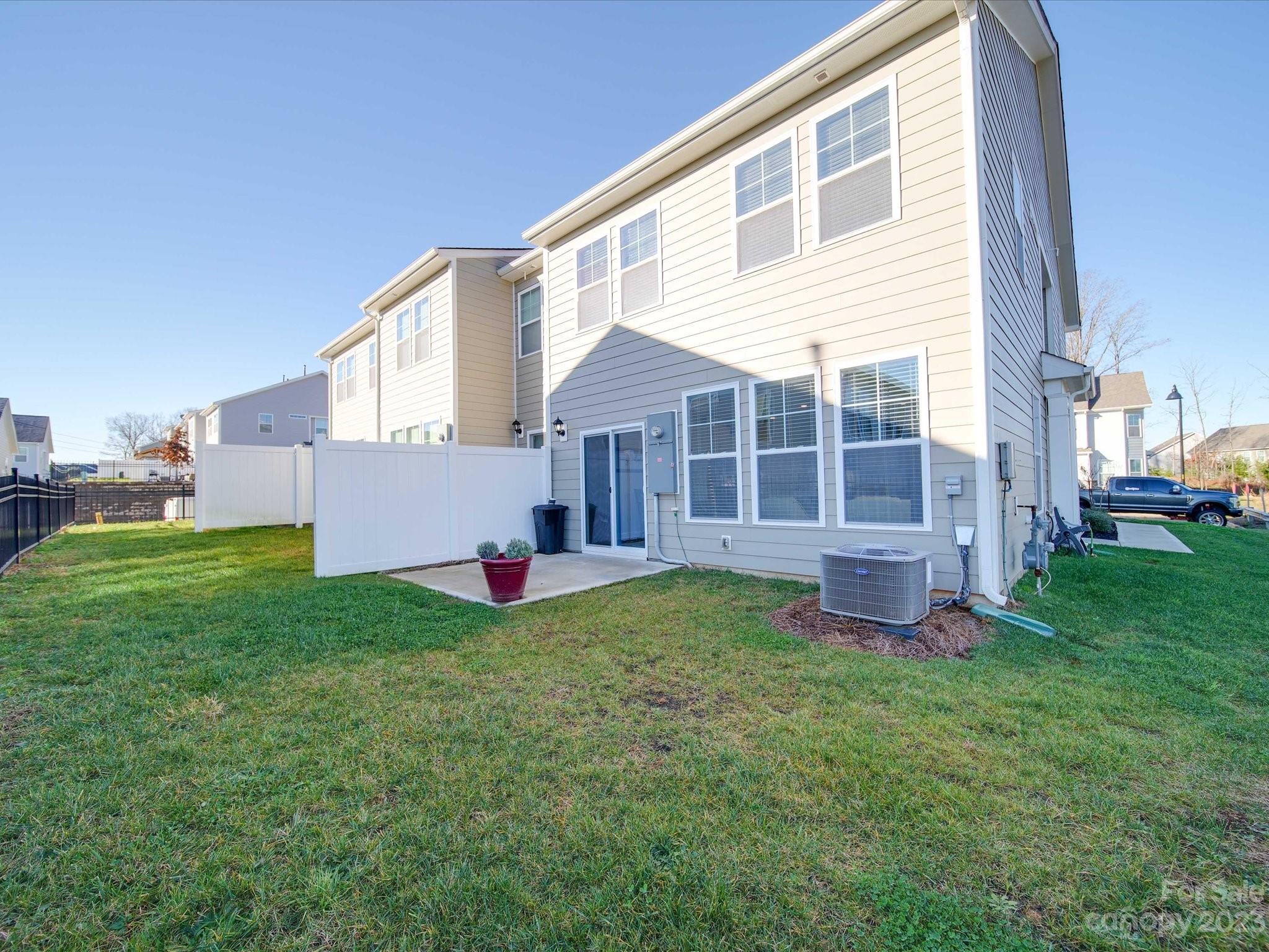 The Village At Ivy Ridge - Residential