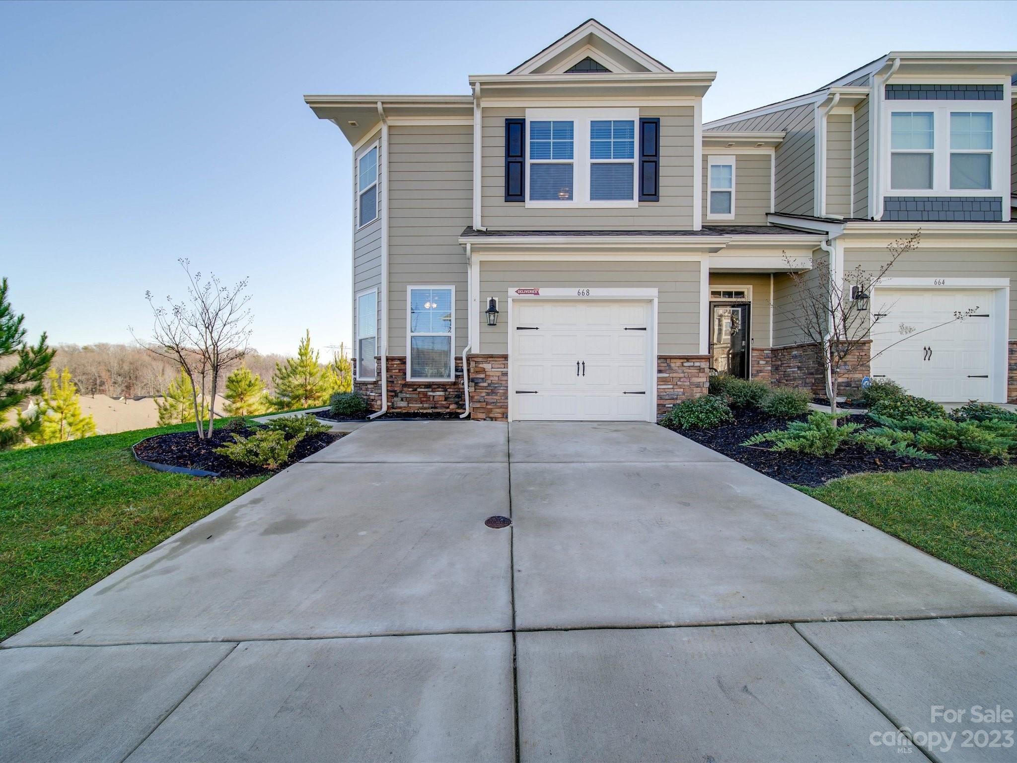 The Village At Ivy Ridge - Residential