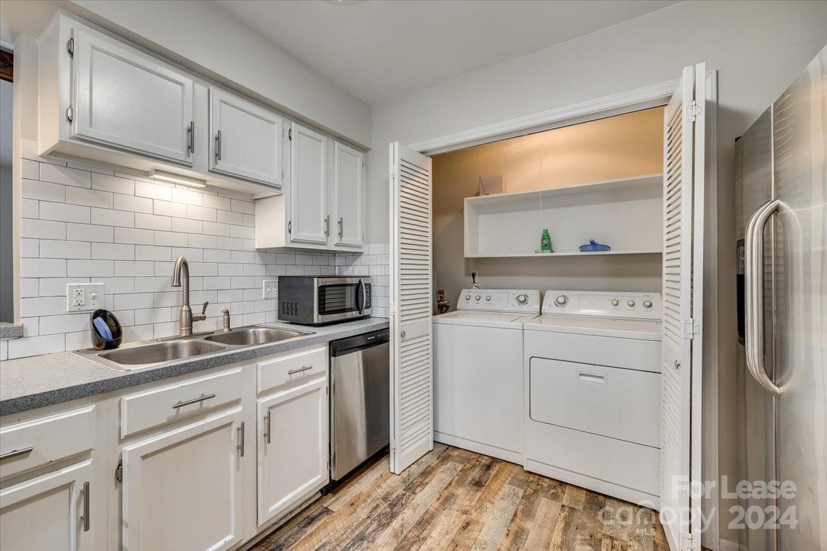 Park Ridge - Residential Lease