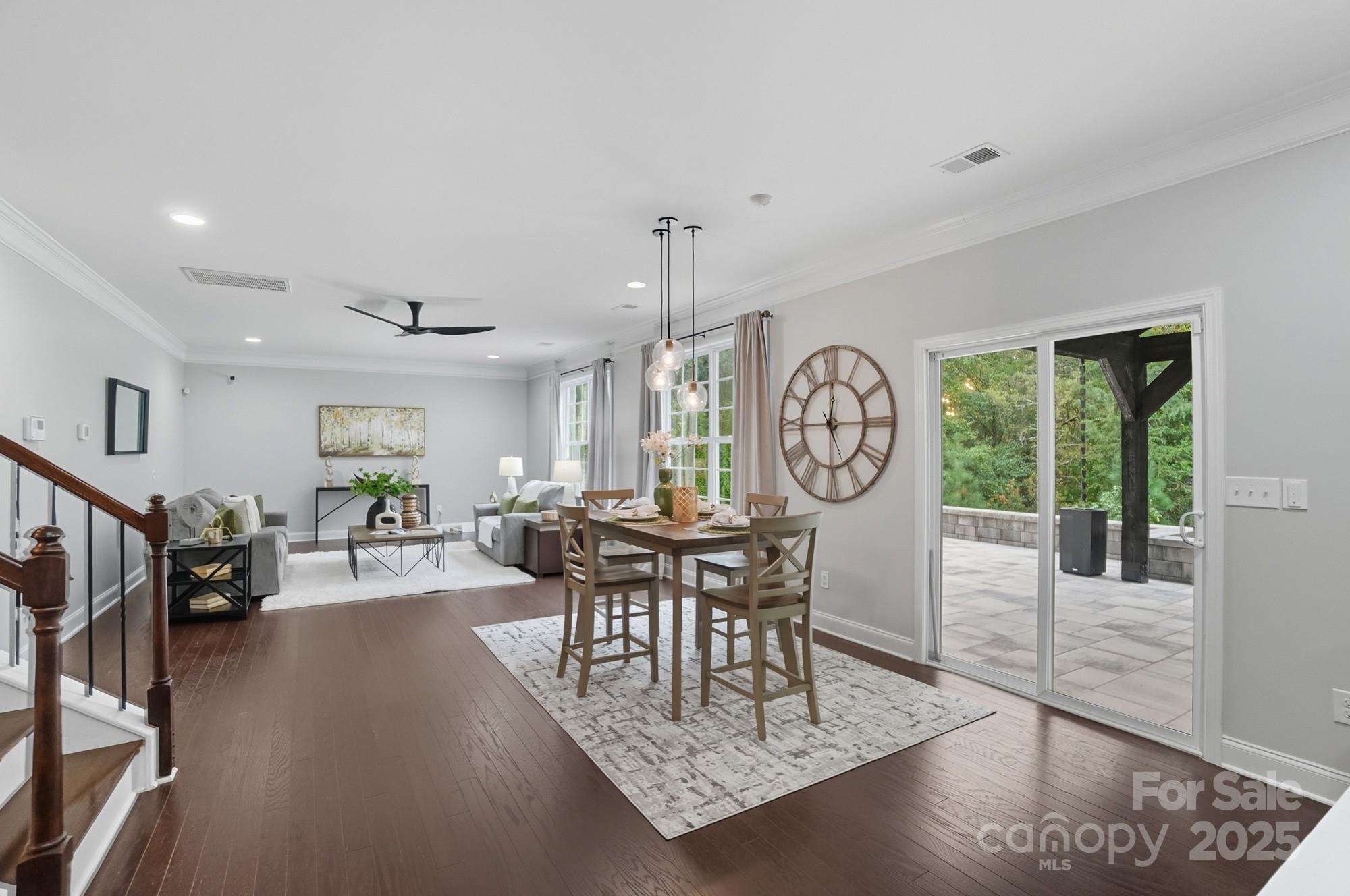 Lake Ridge - Residential