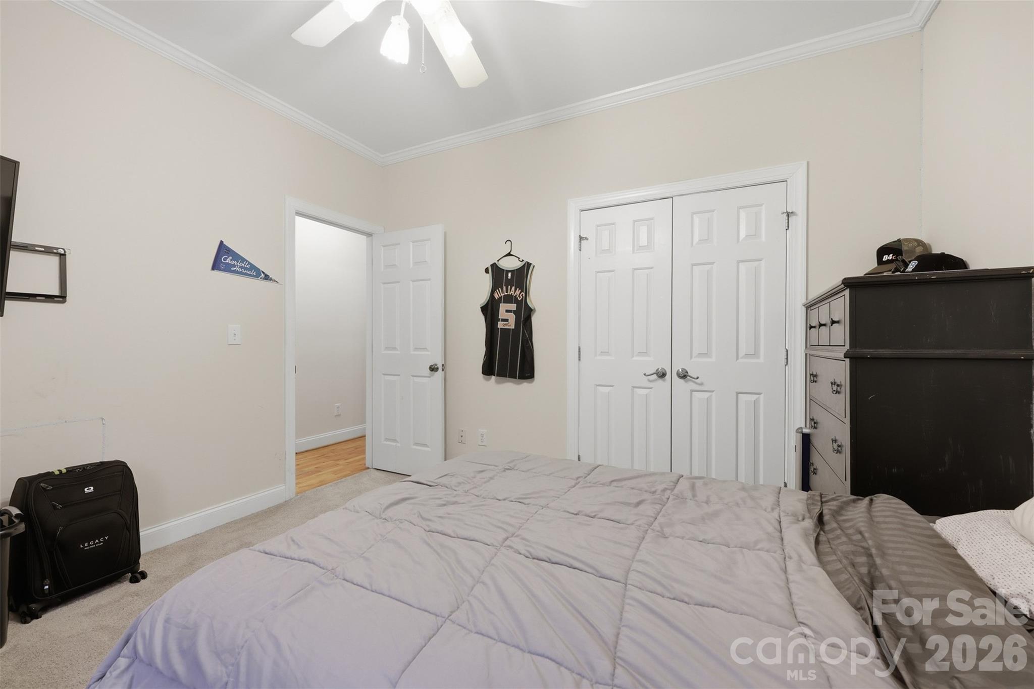 Windsor Point - Residential