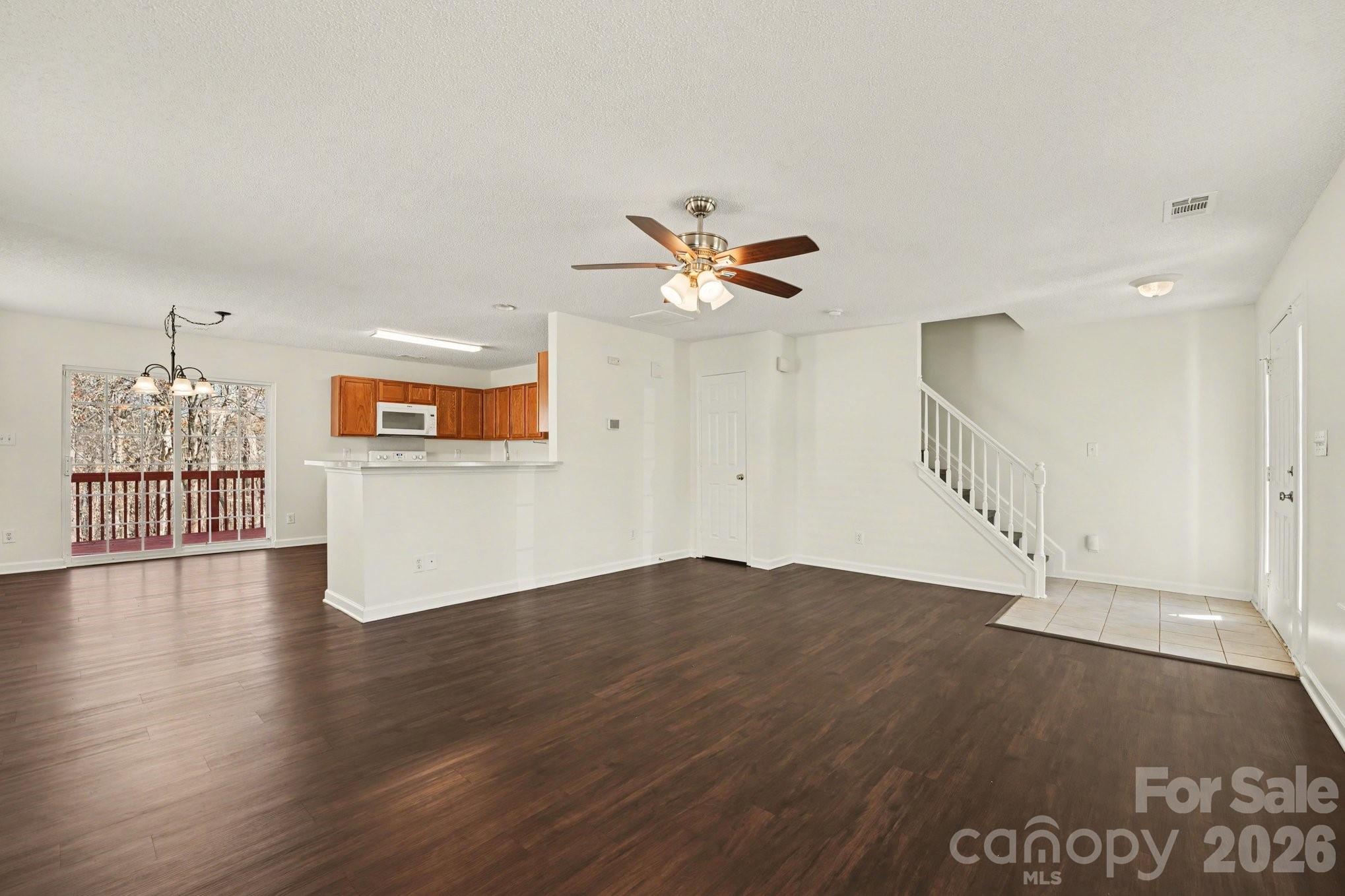 Tall Oaks - Residential