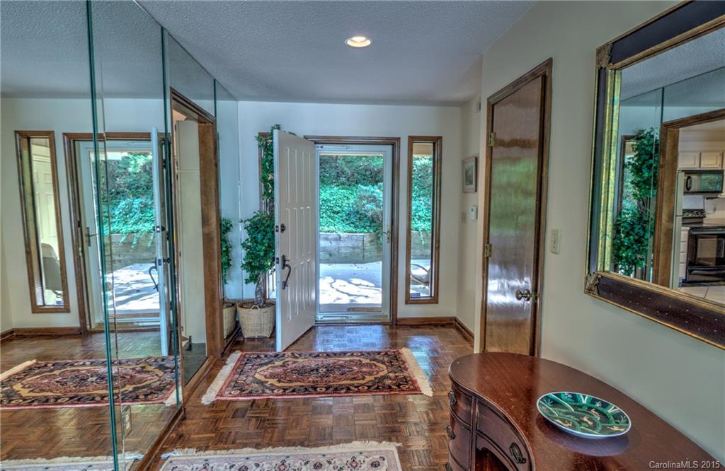 Tega Cay - Residential