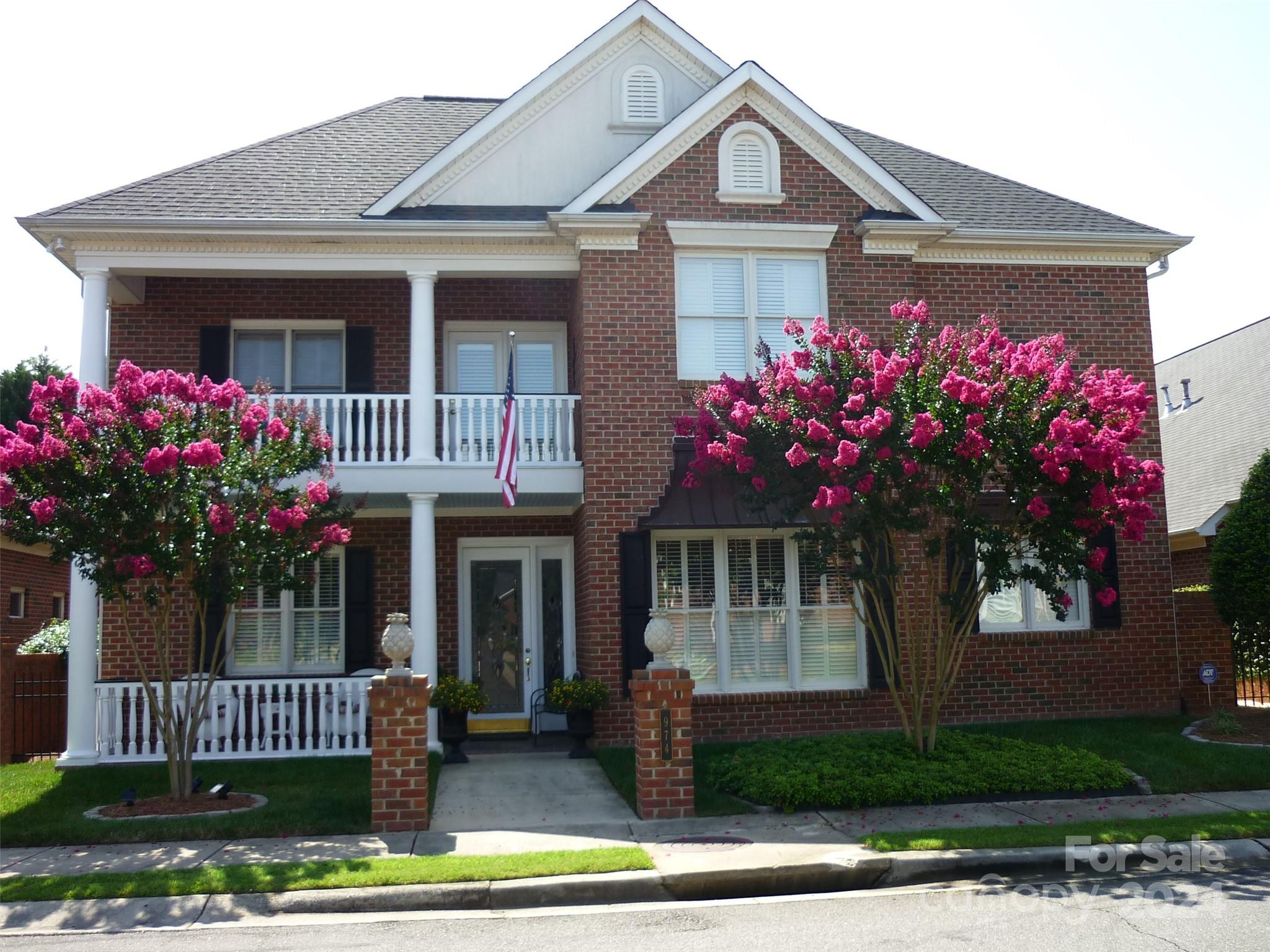 Laurel Creek - Residential