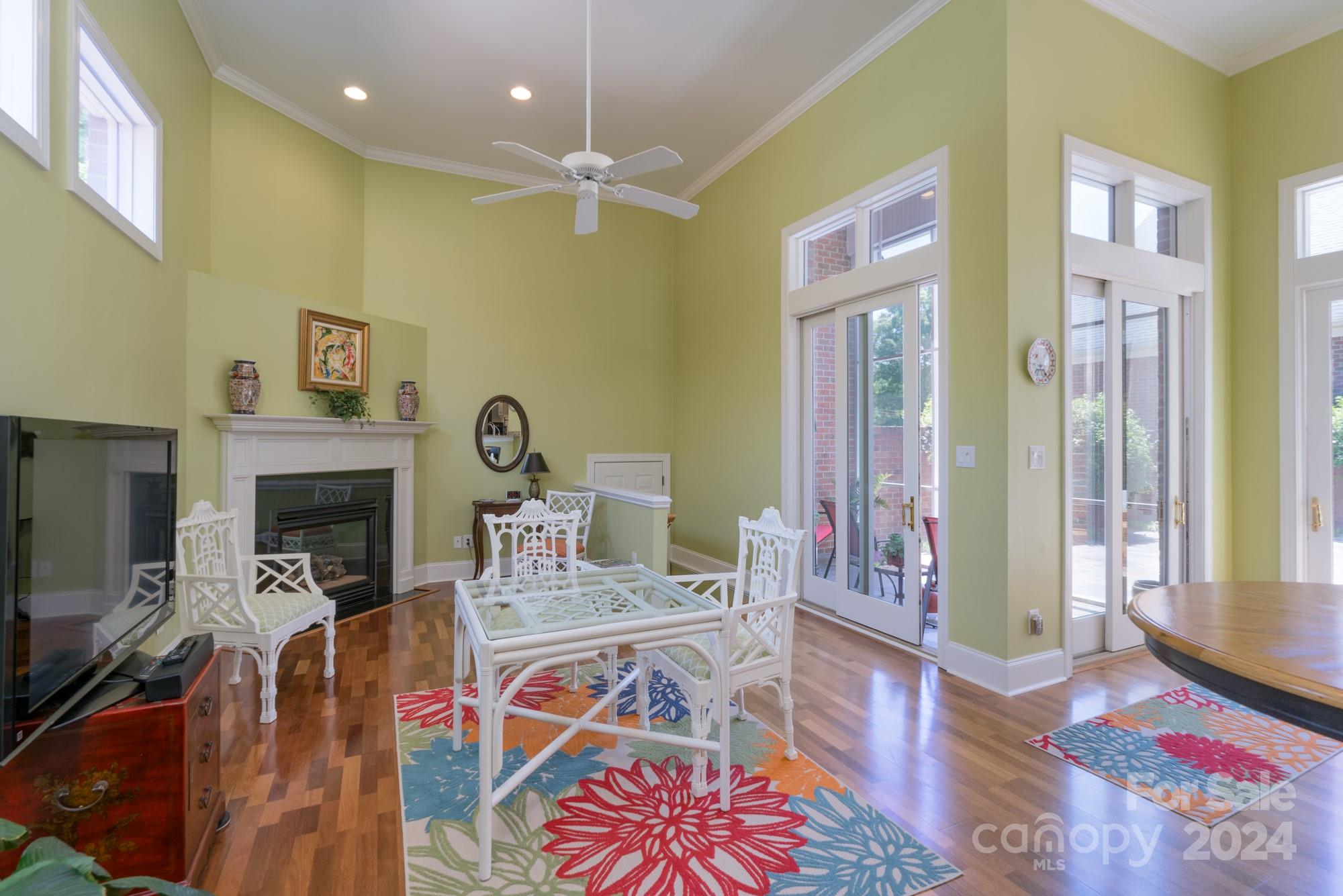 Laurel Creek - Residential