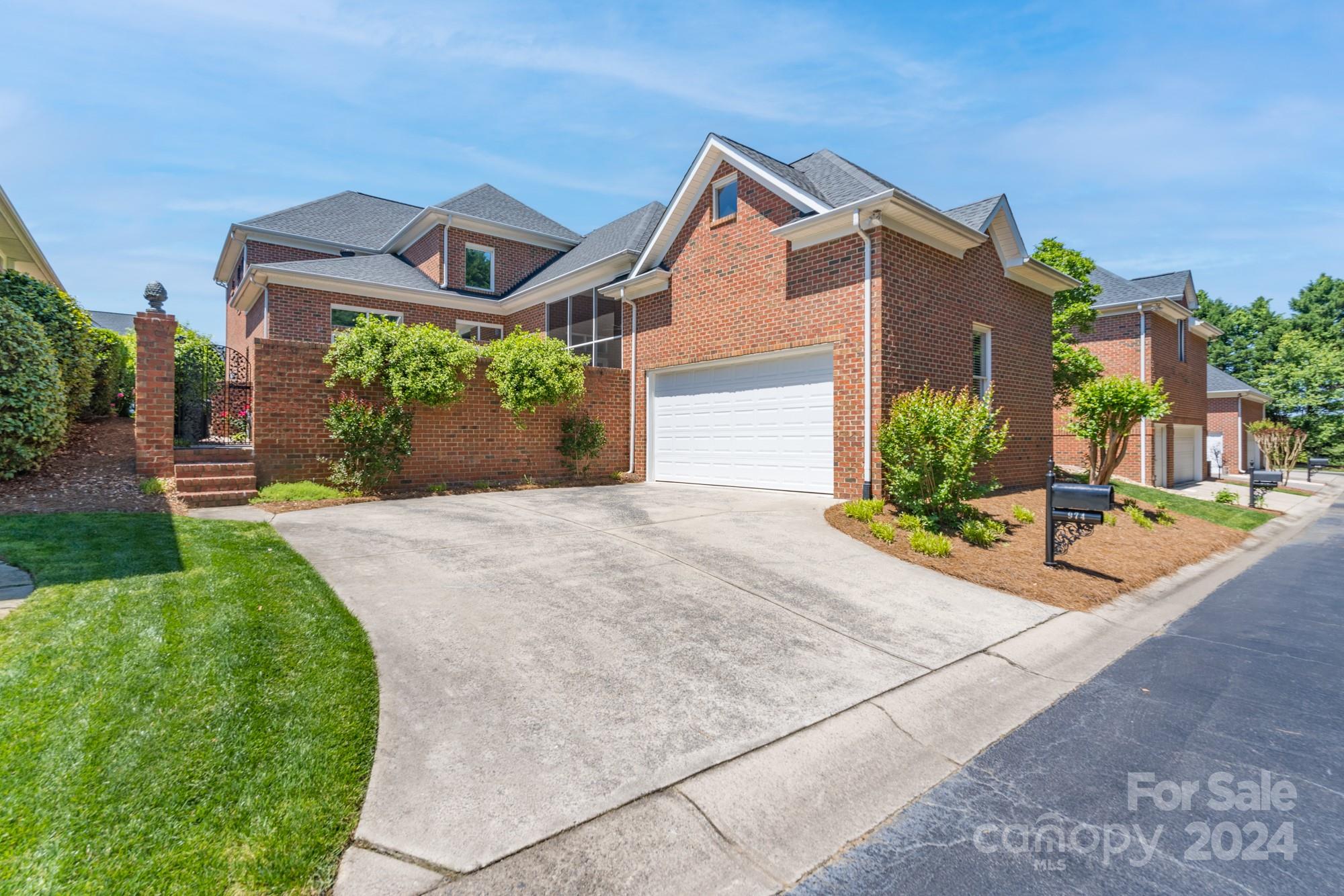 Laurel Creek - Residential
