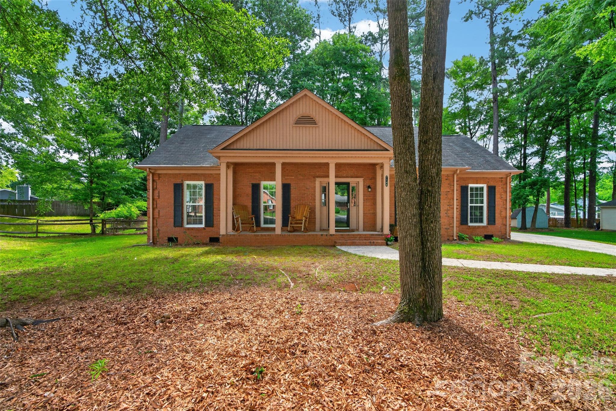 Colony Woods - Residential