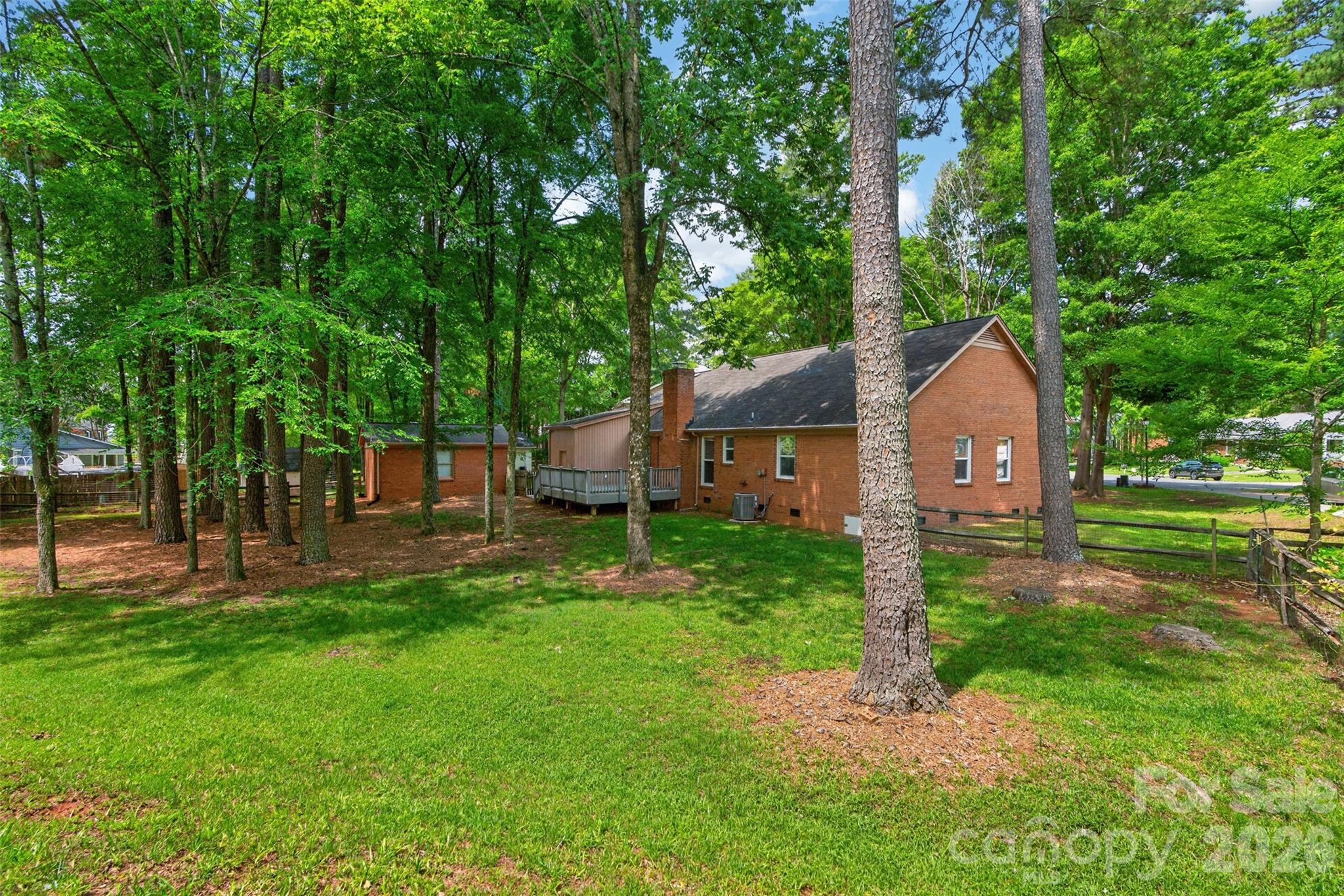 Colony Woods - Residential