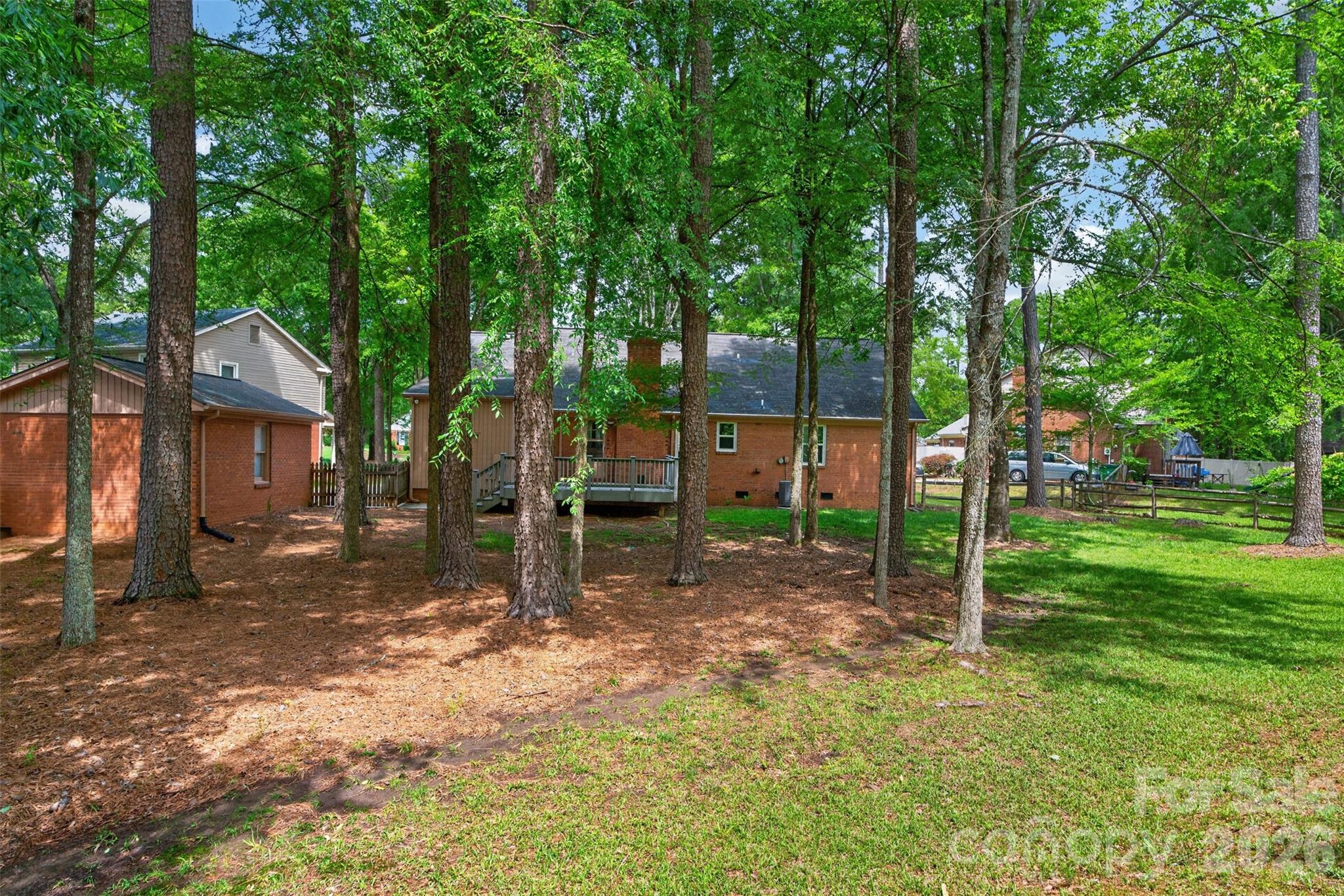 Colony Woods - Residential