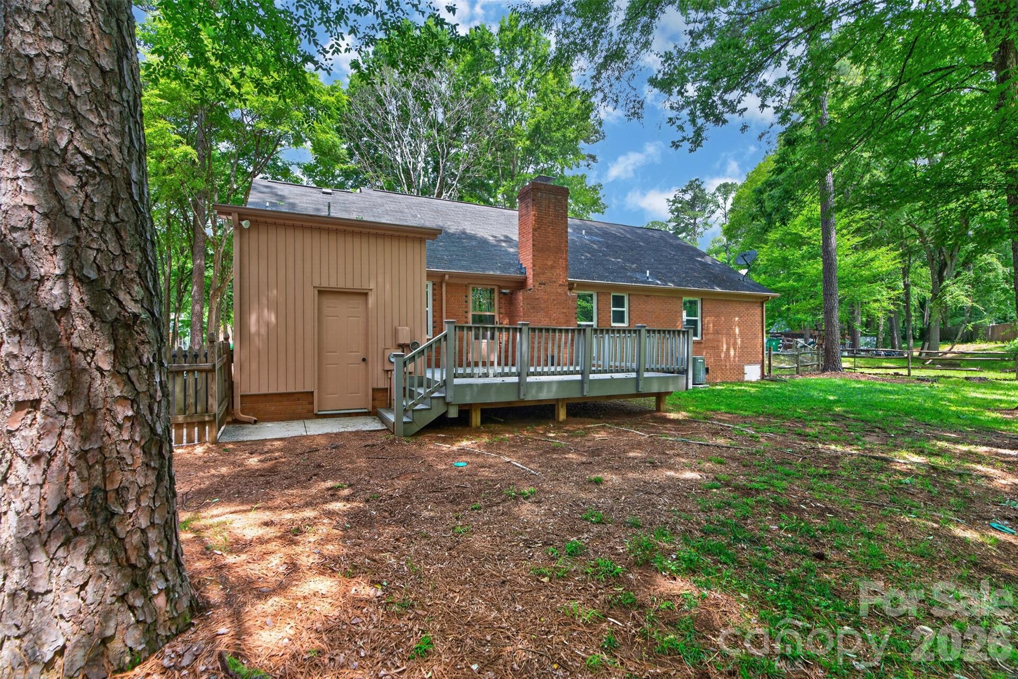 Colony Woods - Residential