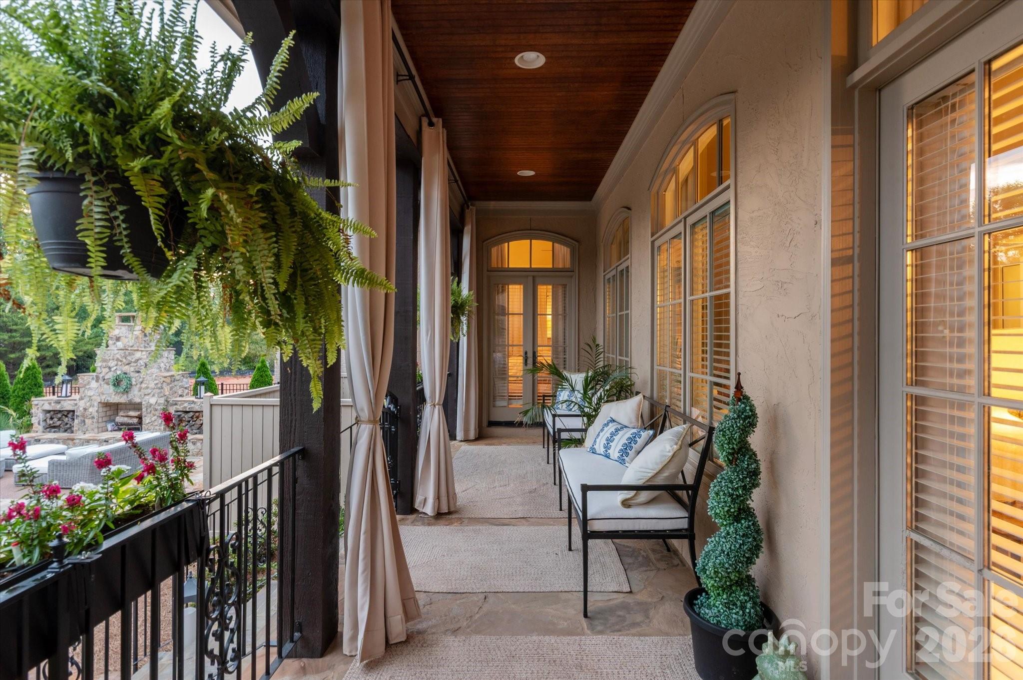 Longbrooke - Residential