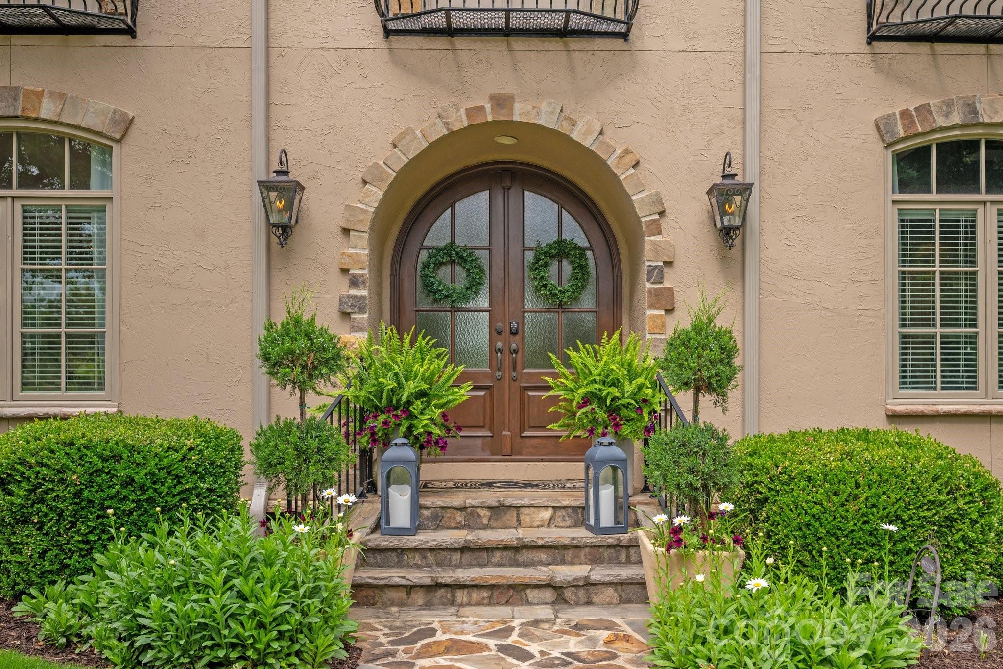 Longbrooke - Residential