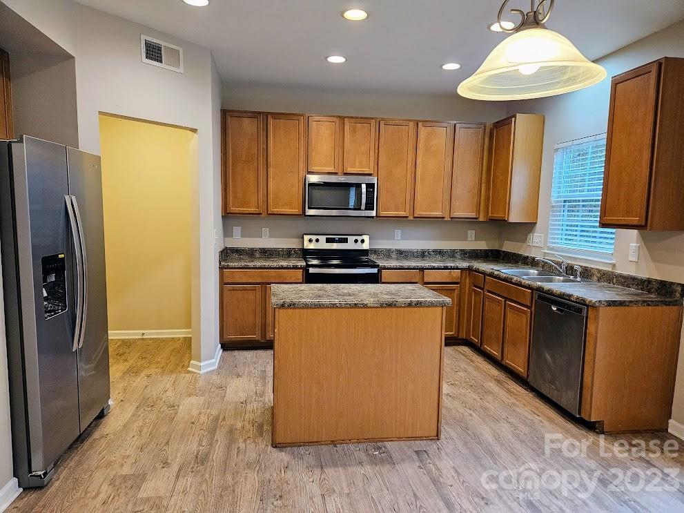 Old Stone Crossing - Residential Lease