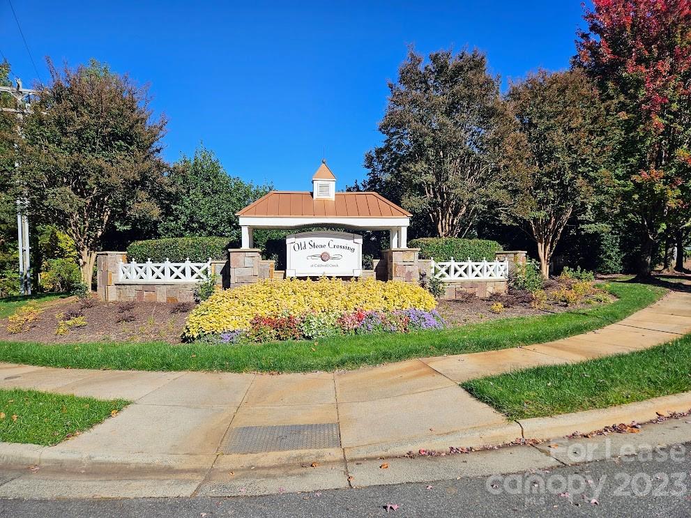 Old Stone Crossing - Residential Lease