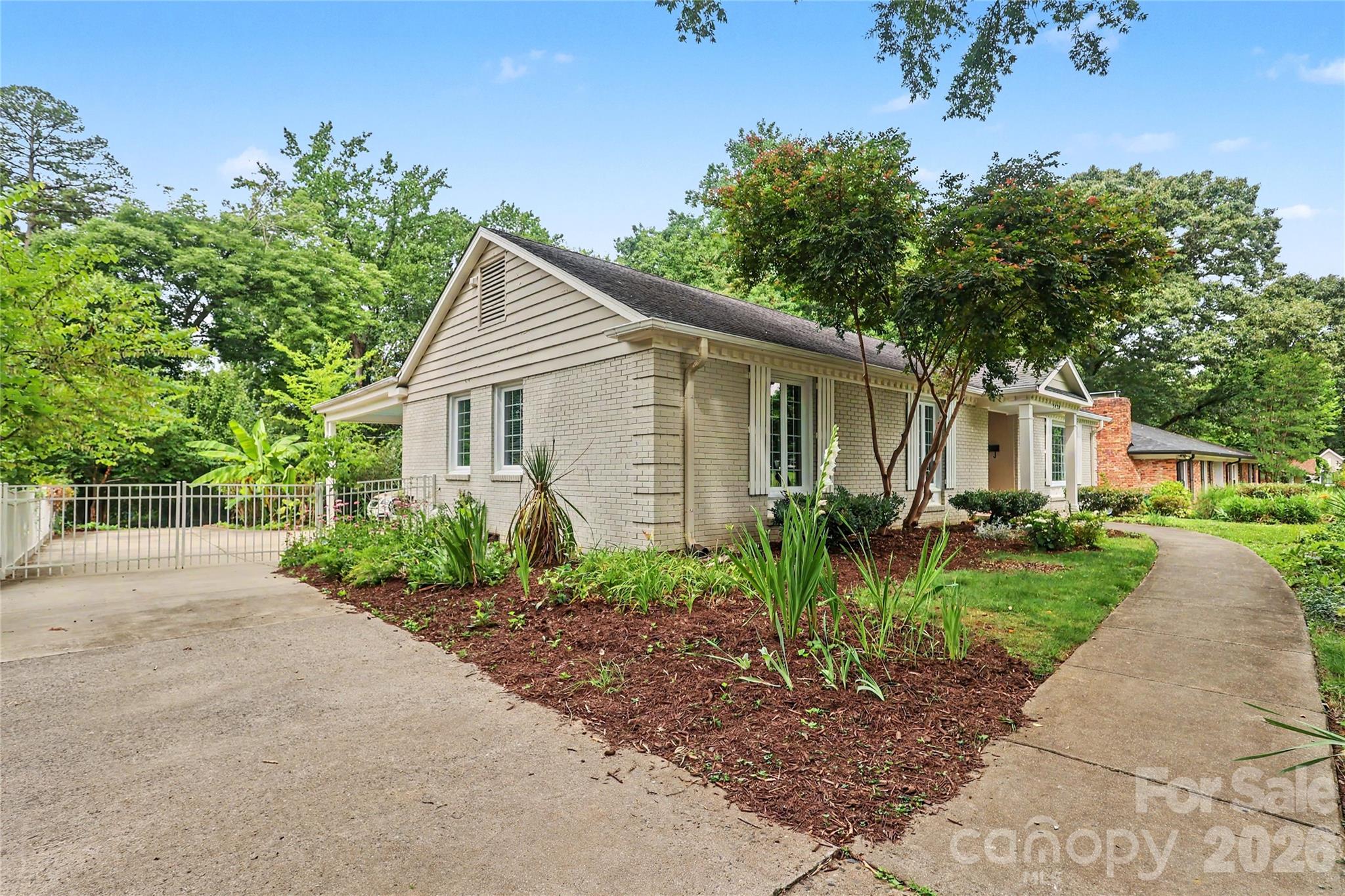 Barclay Downs - Residential
