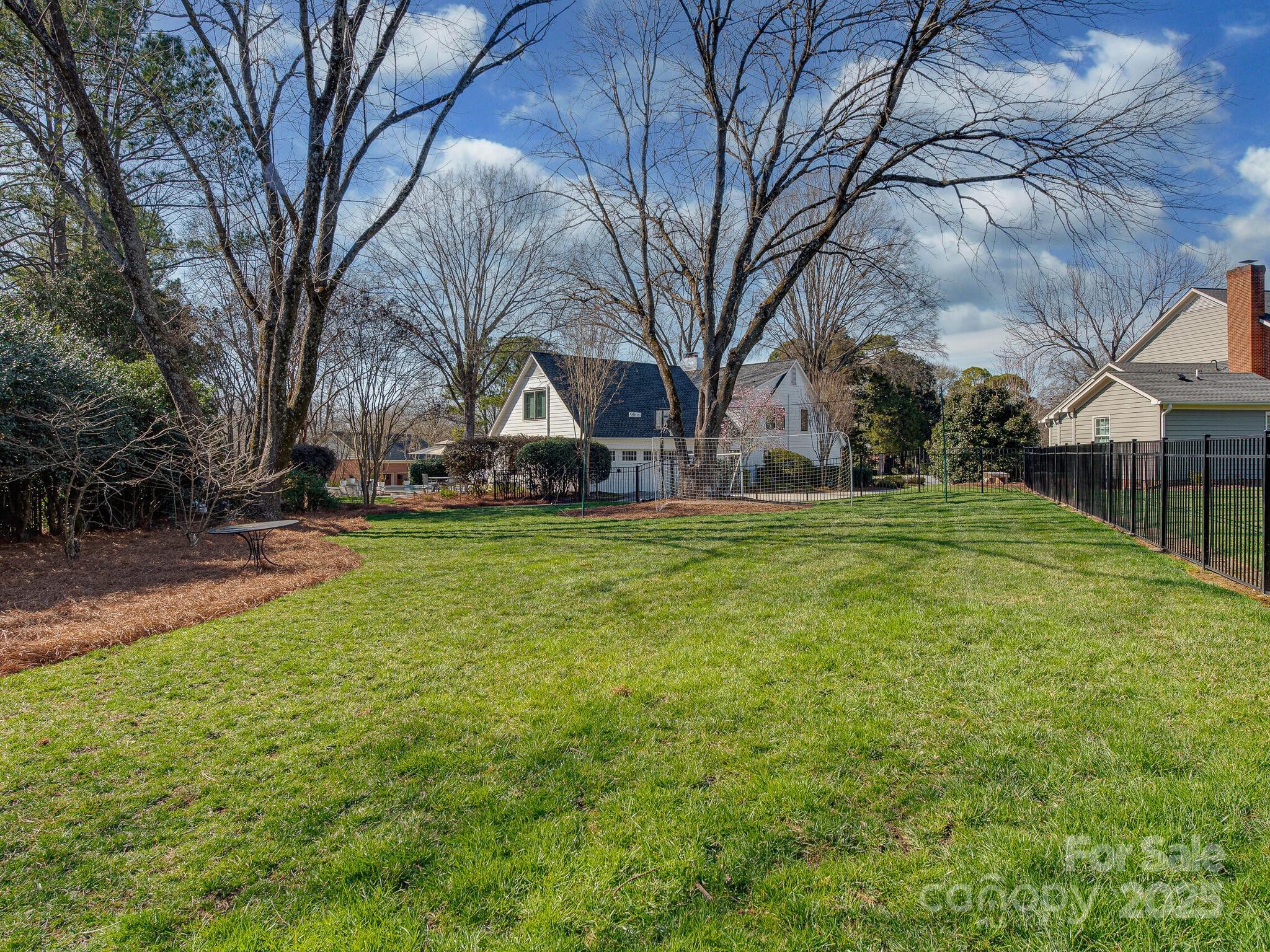 Deering Oaks - Residential