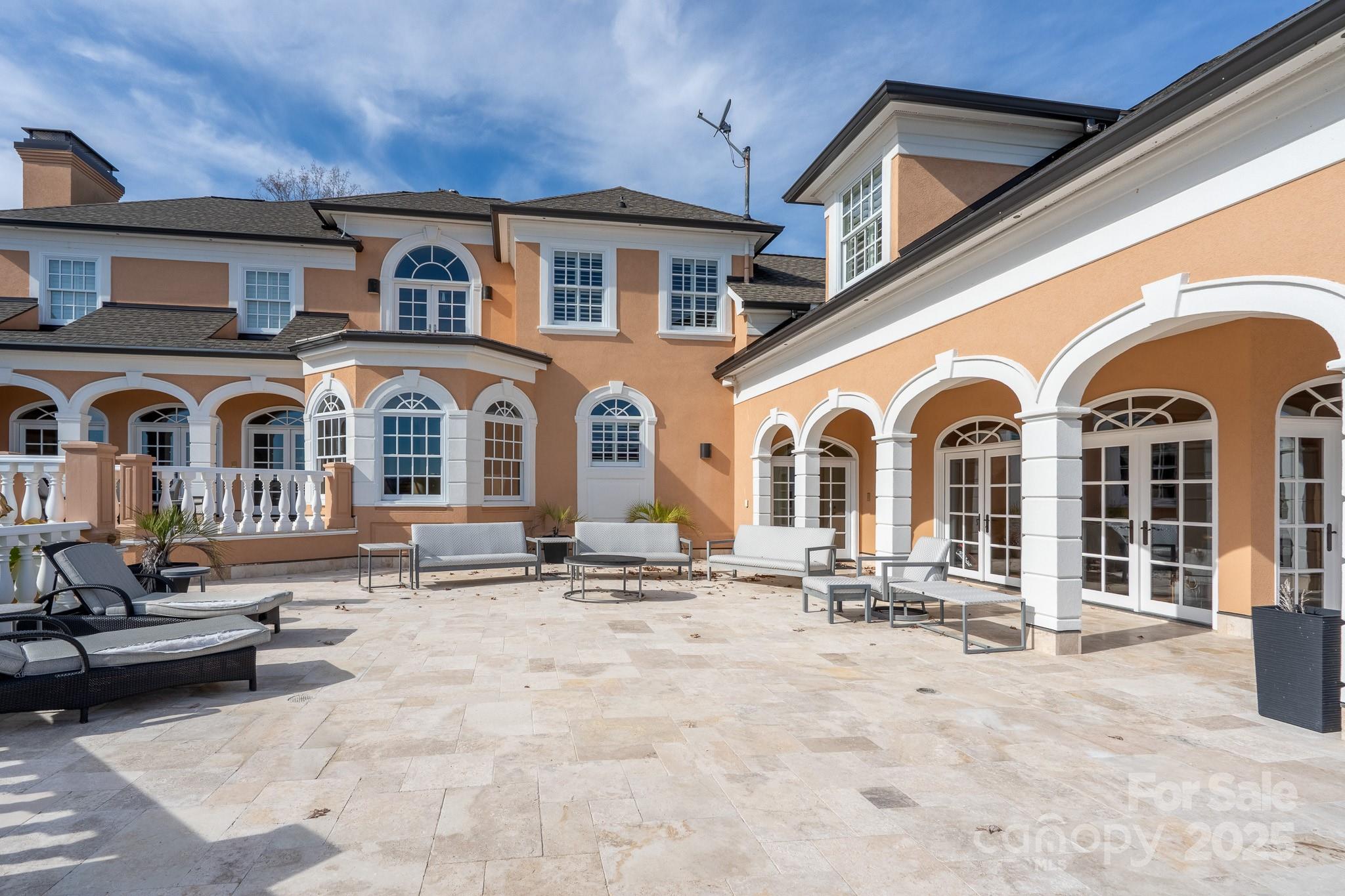 Uwharrie Point - Residential