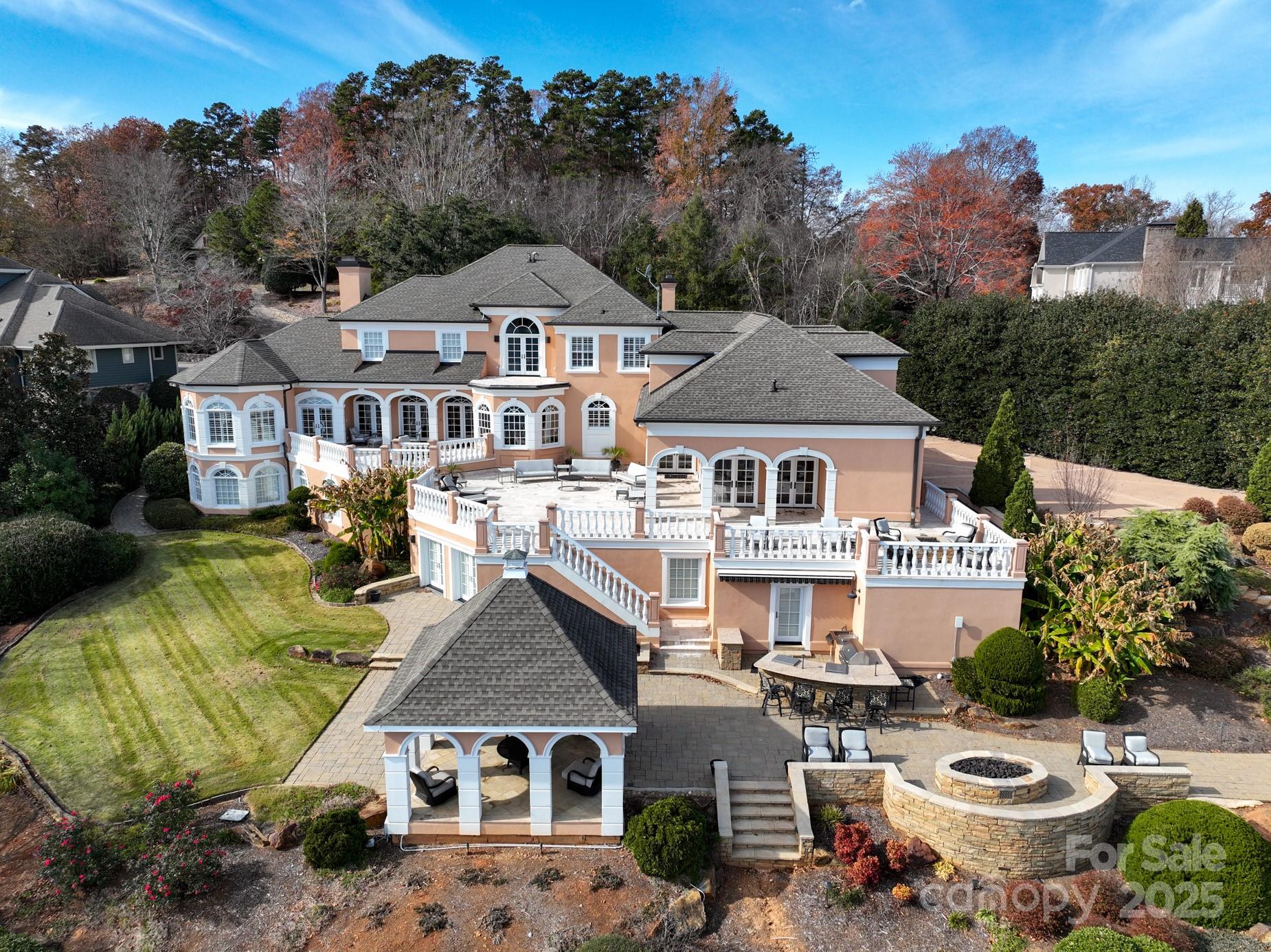 Uwharrie Point - Residential