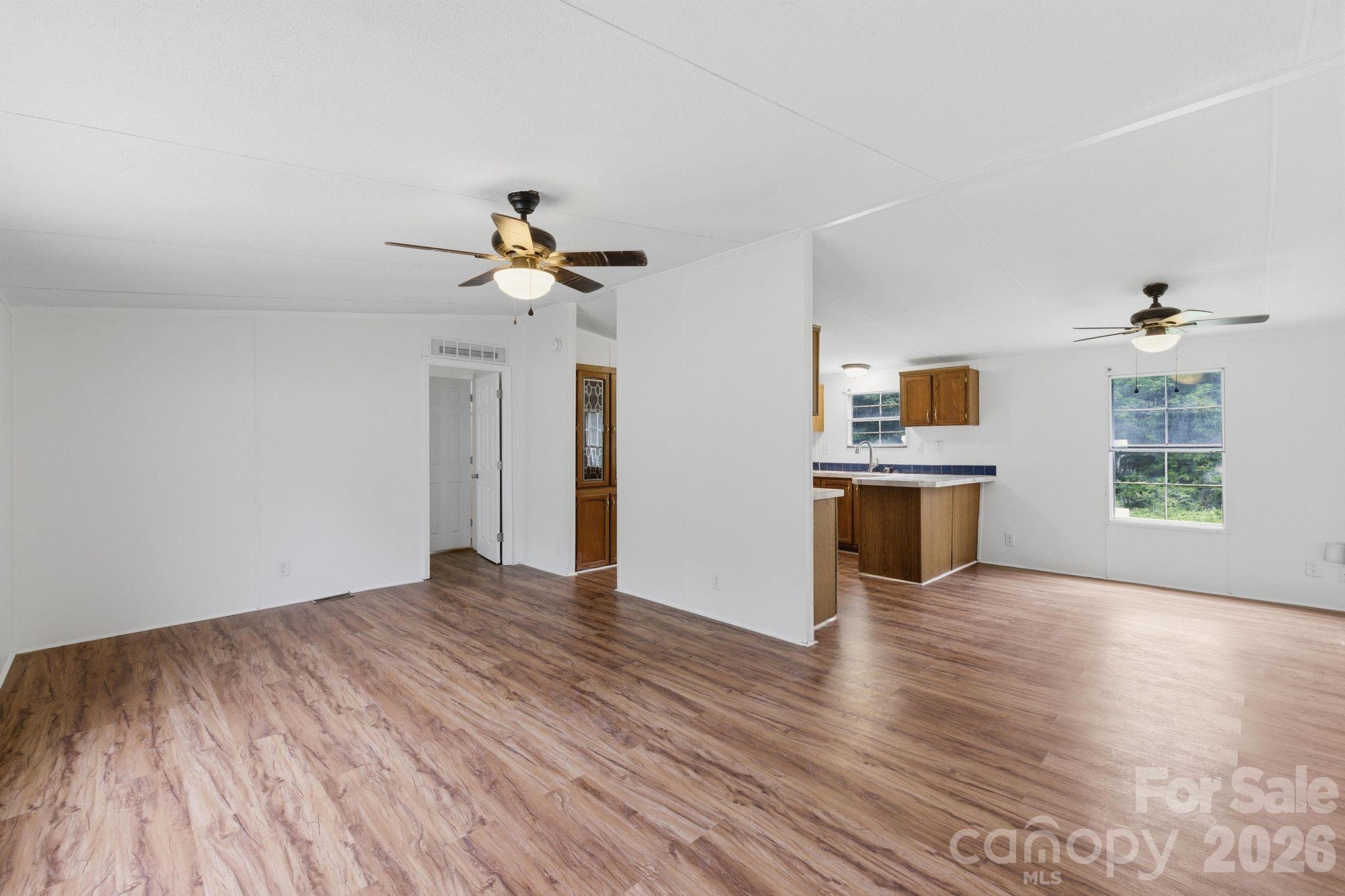 Leonard Heights - Residential