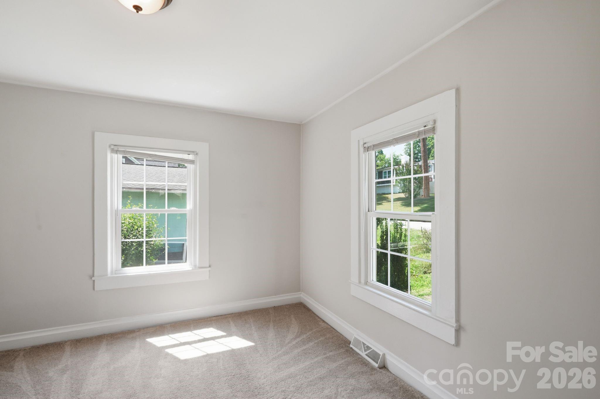 Lincoln Park - Residential