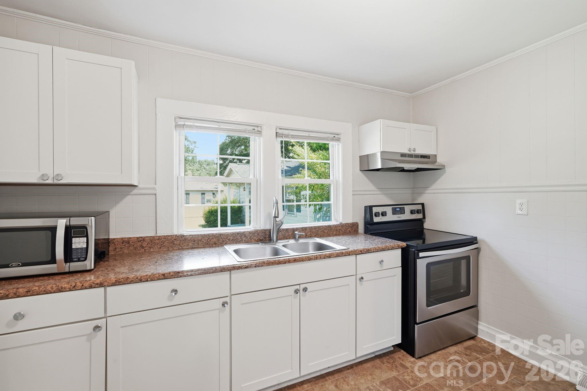 Lincoln Park - Residential