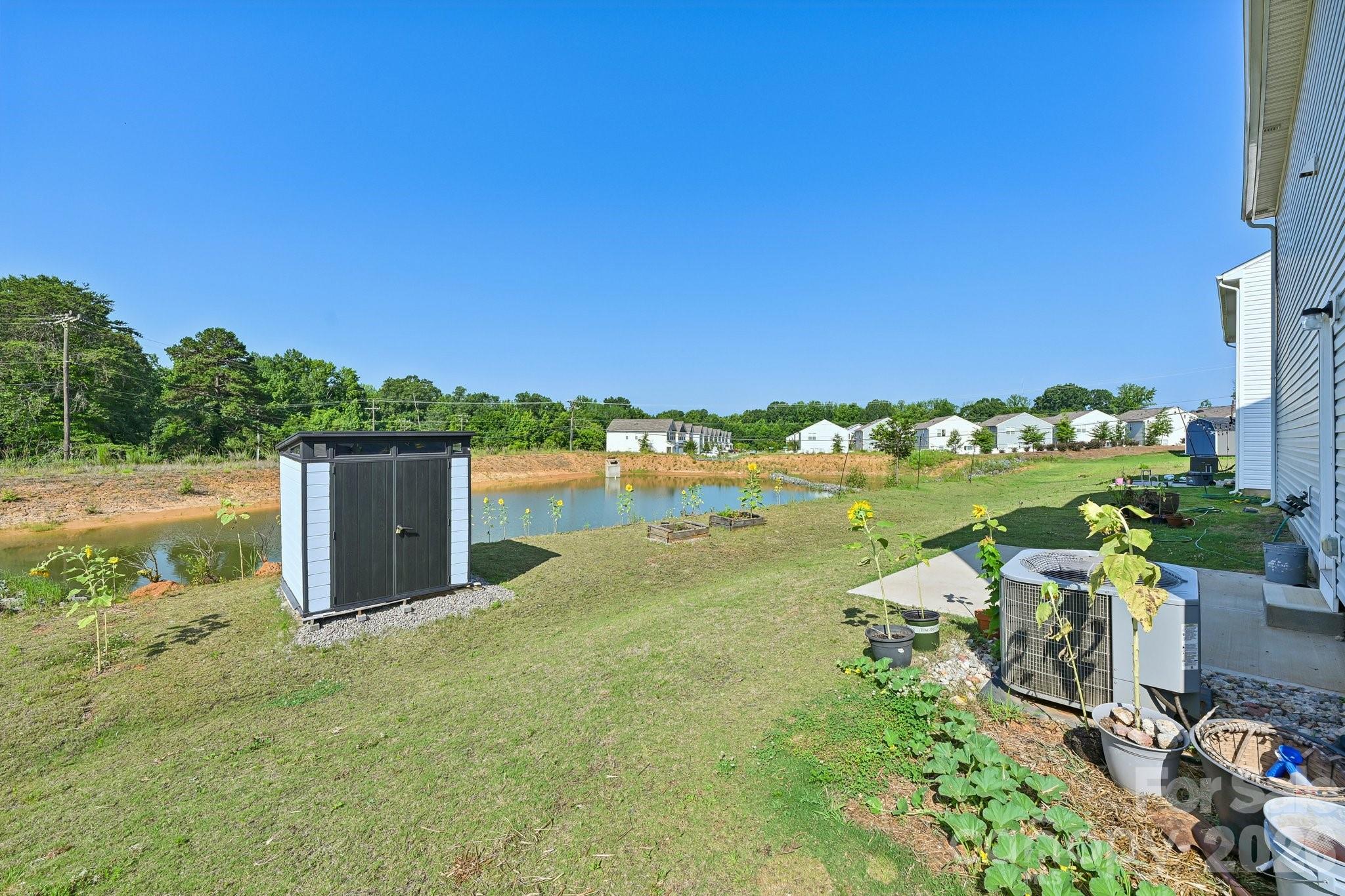 Creekside - Residential