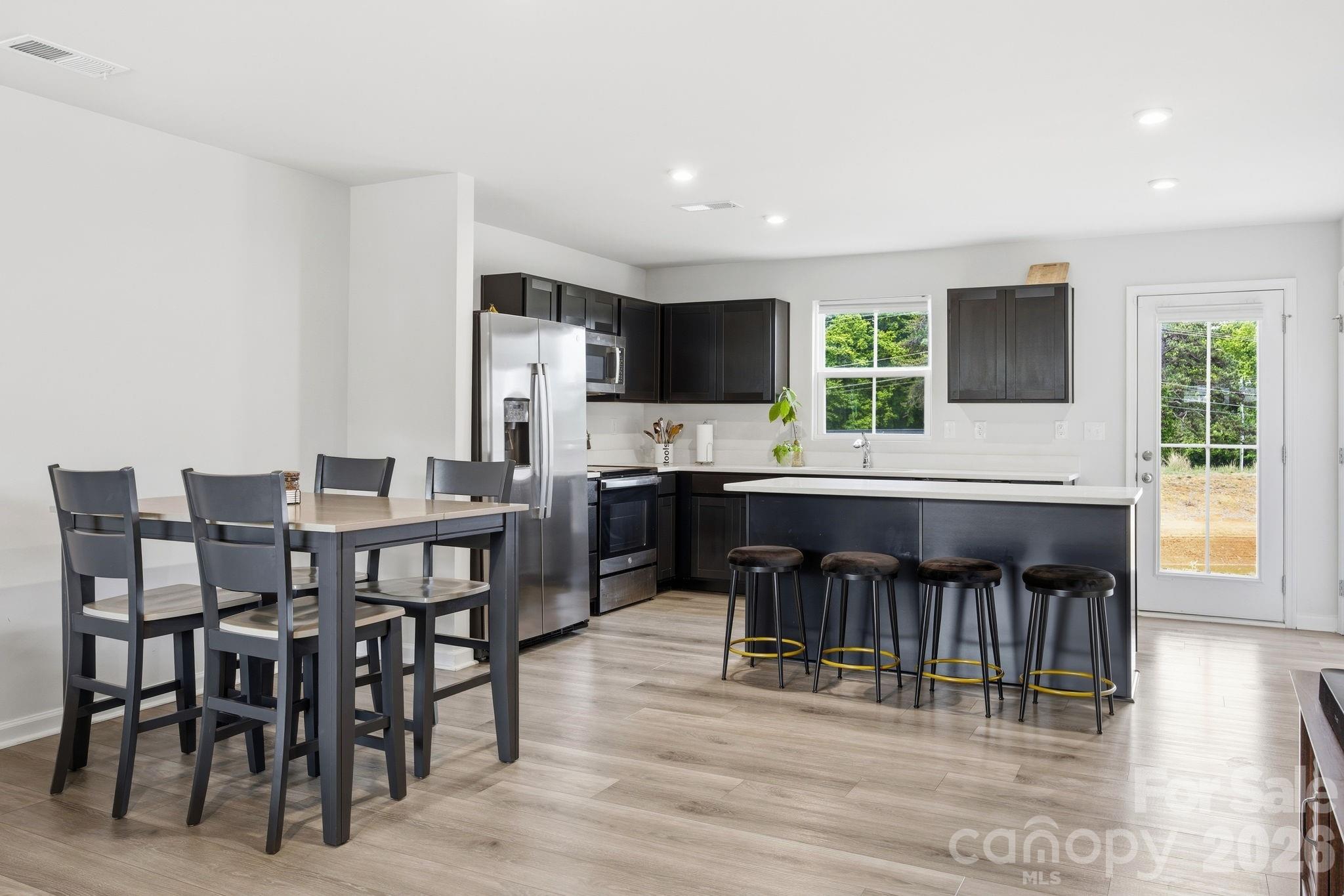 Creekside - Residential