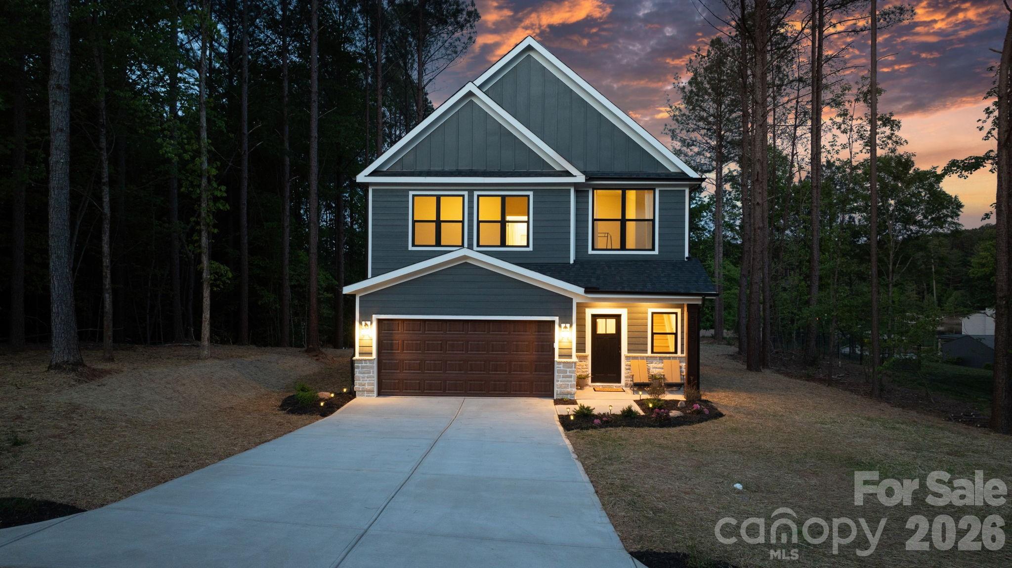 CRYSTAL FALLS - Residential