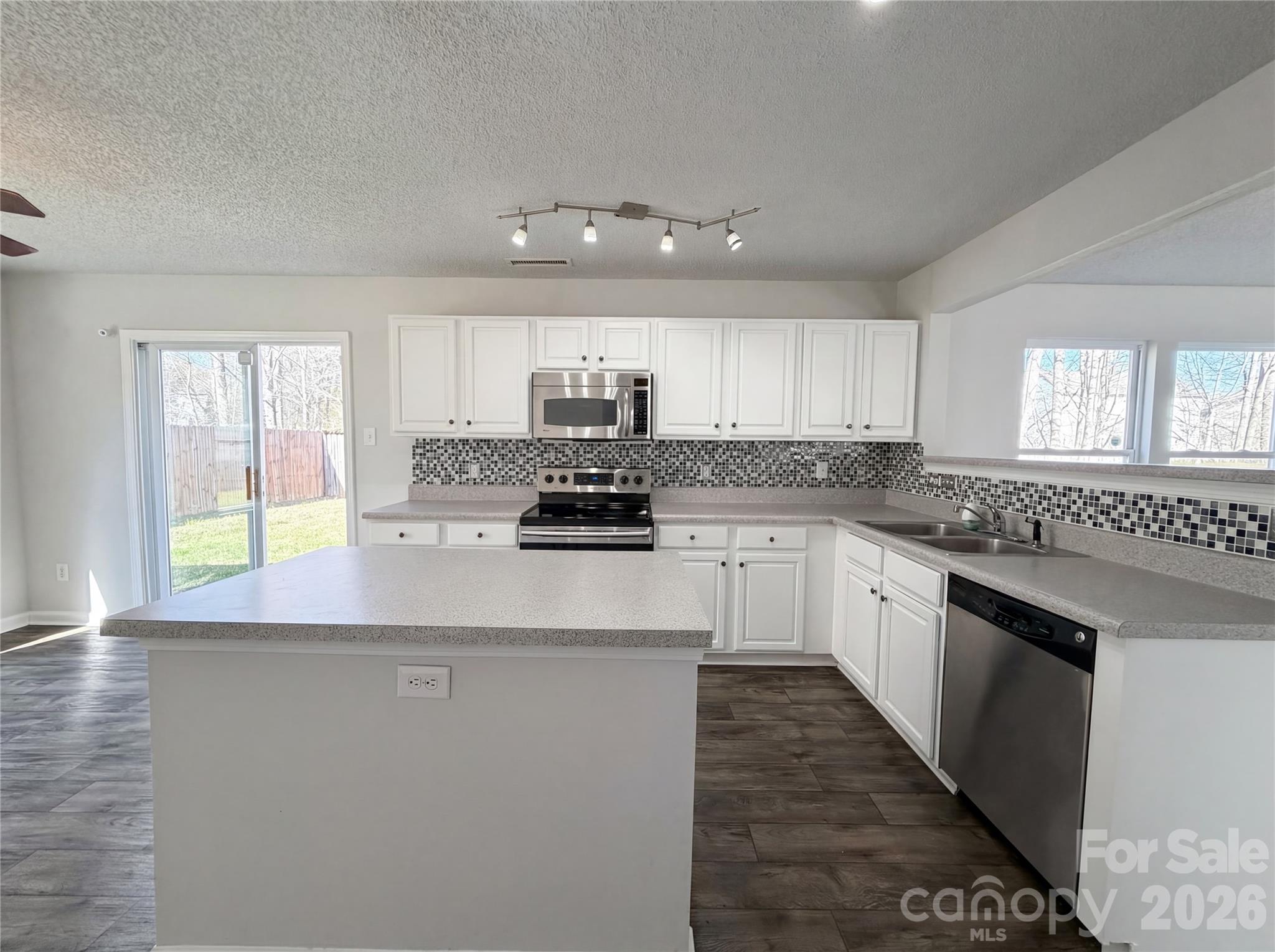 Clover Meadows - Residential