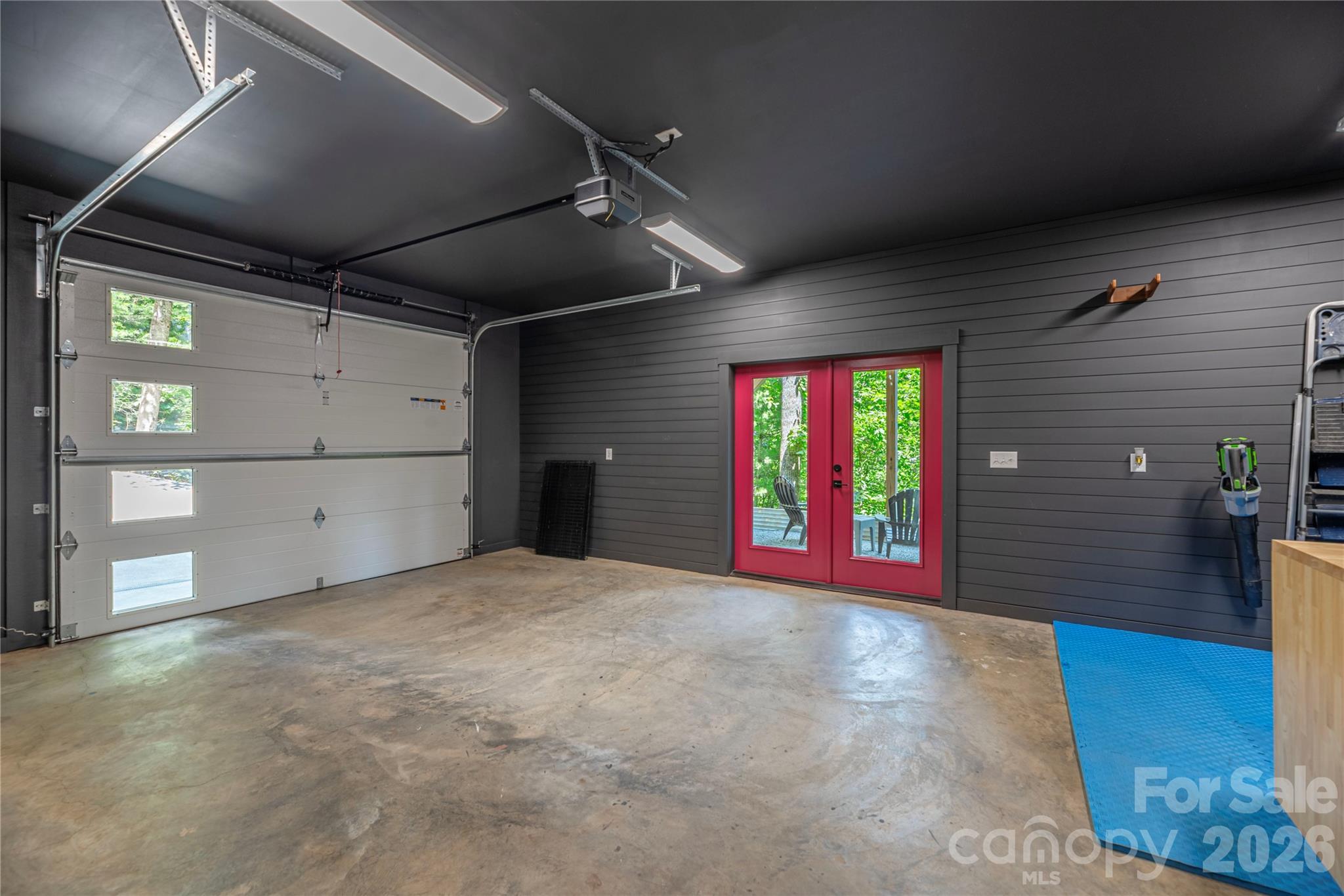 Garren Woods Estates - Residential
