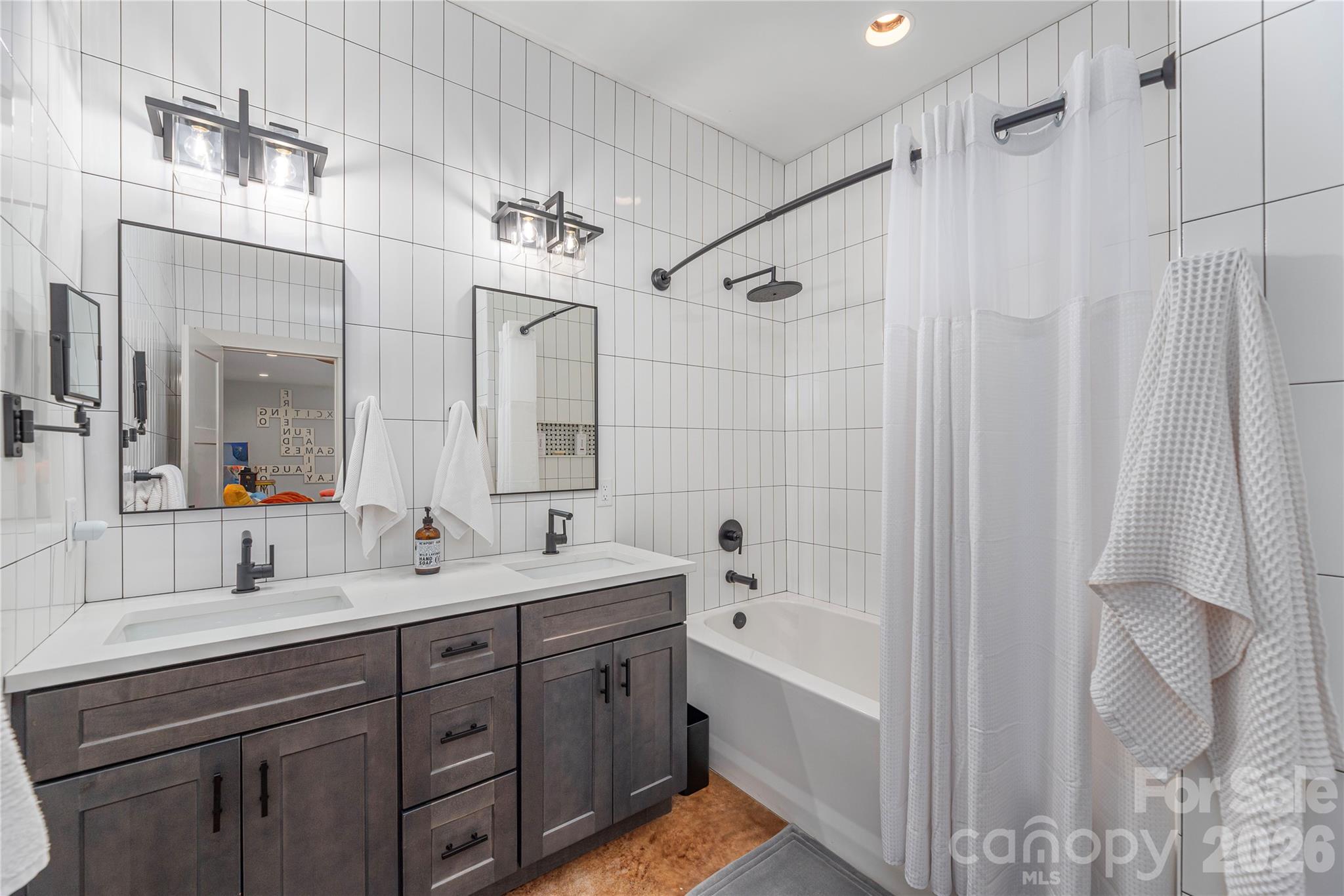 Garren Woods Estates - Residential