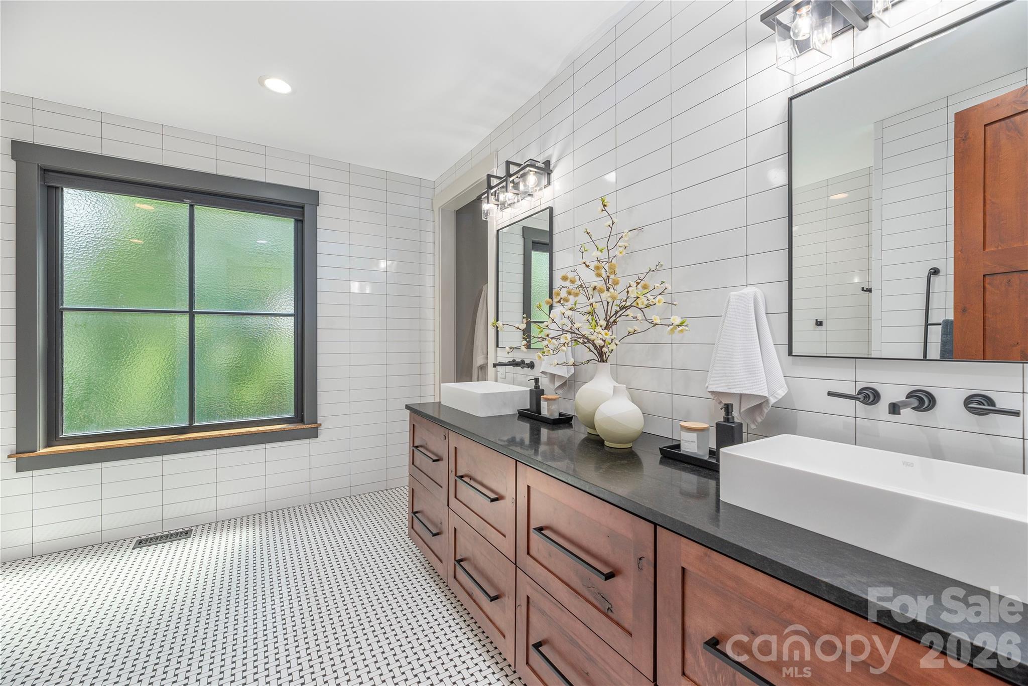 Garren Woods Estates - Residential