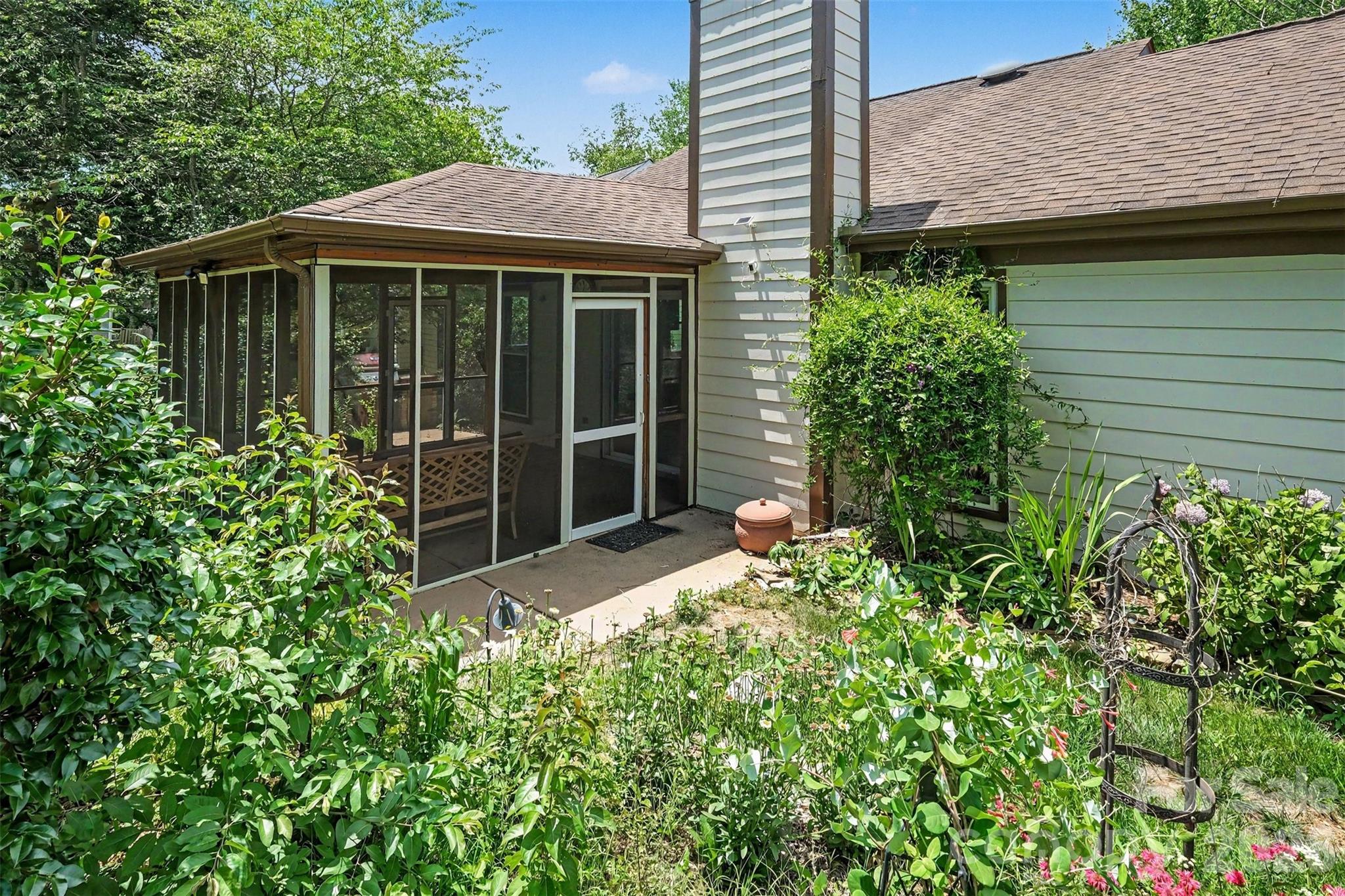Faires Farm - Residential