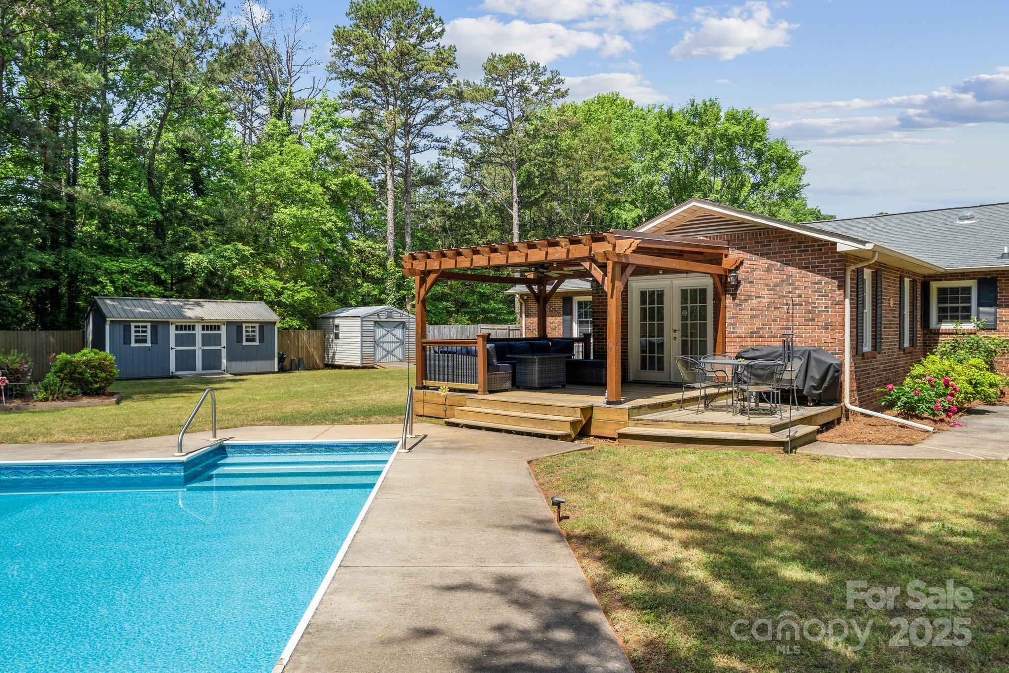 Spring Valley - Residential