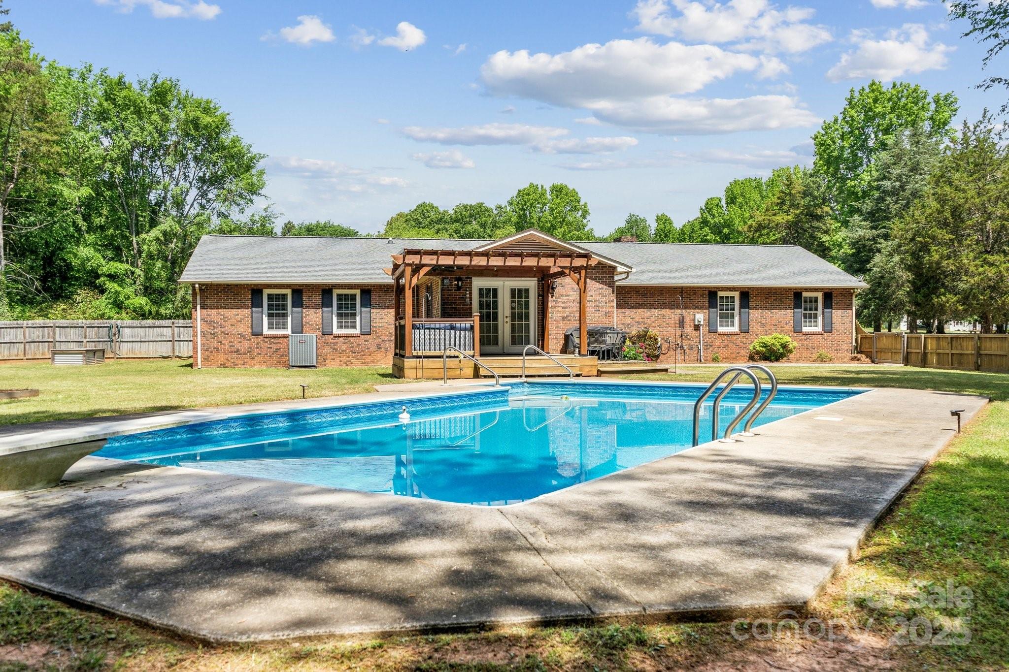 Spring Valley - Residential