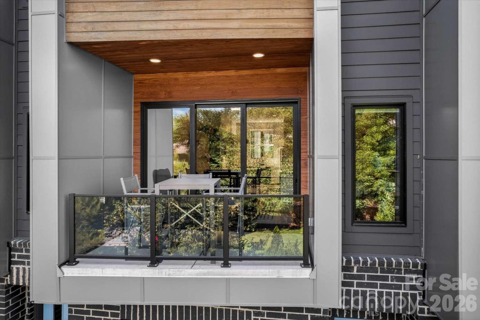 The Arts District - Residential
