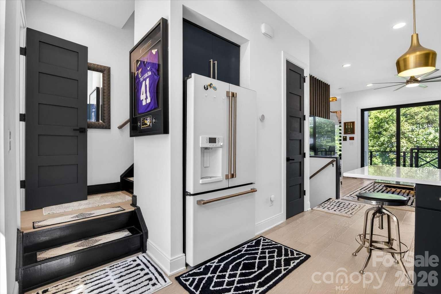 The Arts District - Residential