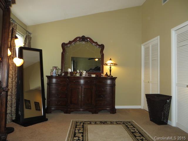 River Hills - Residential