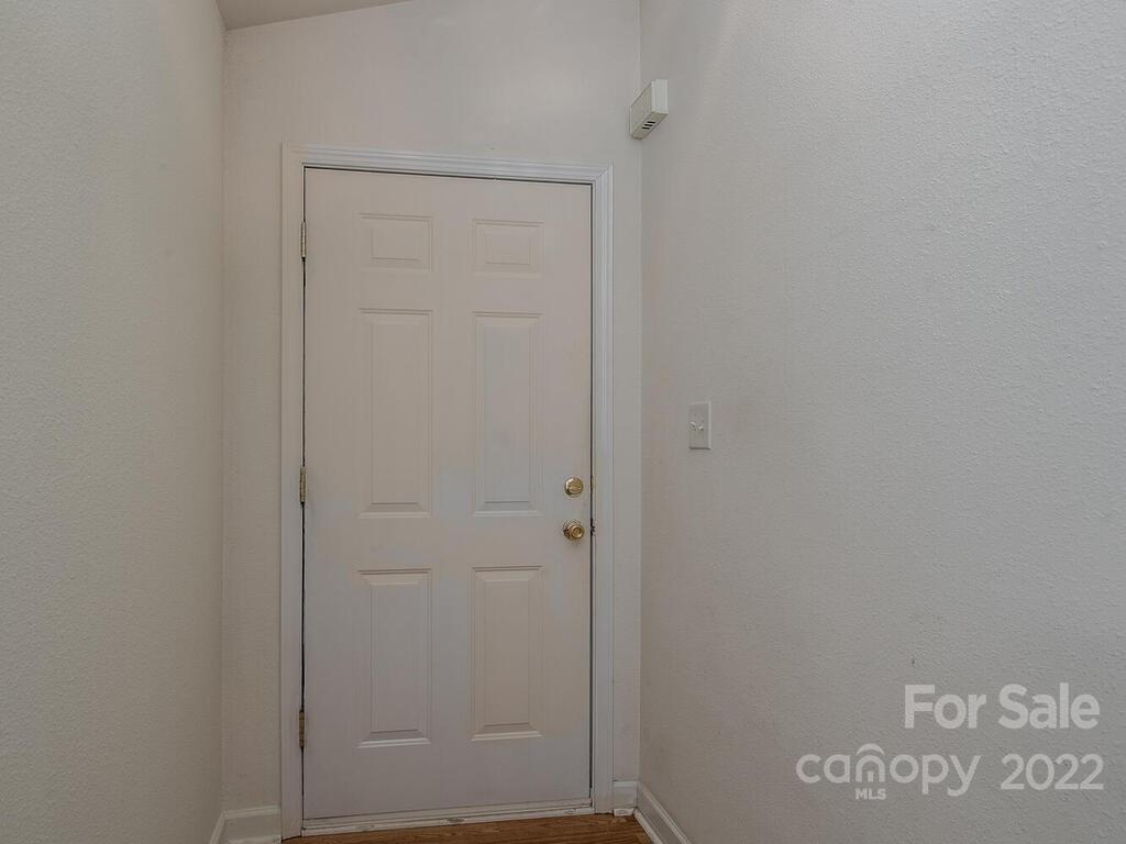 CORNERSTONE - Residential