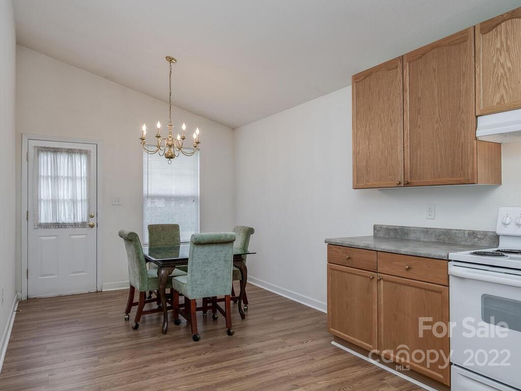 CORNERSTONE - Residential