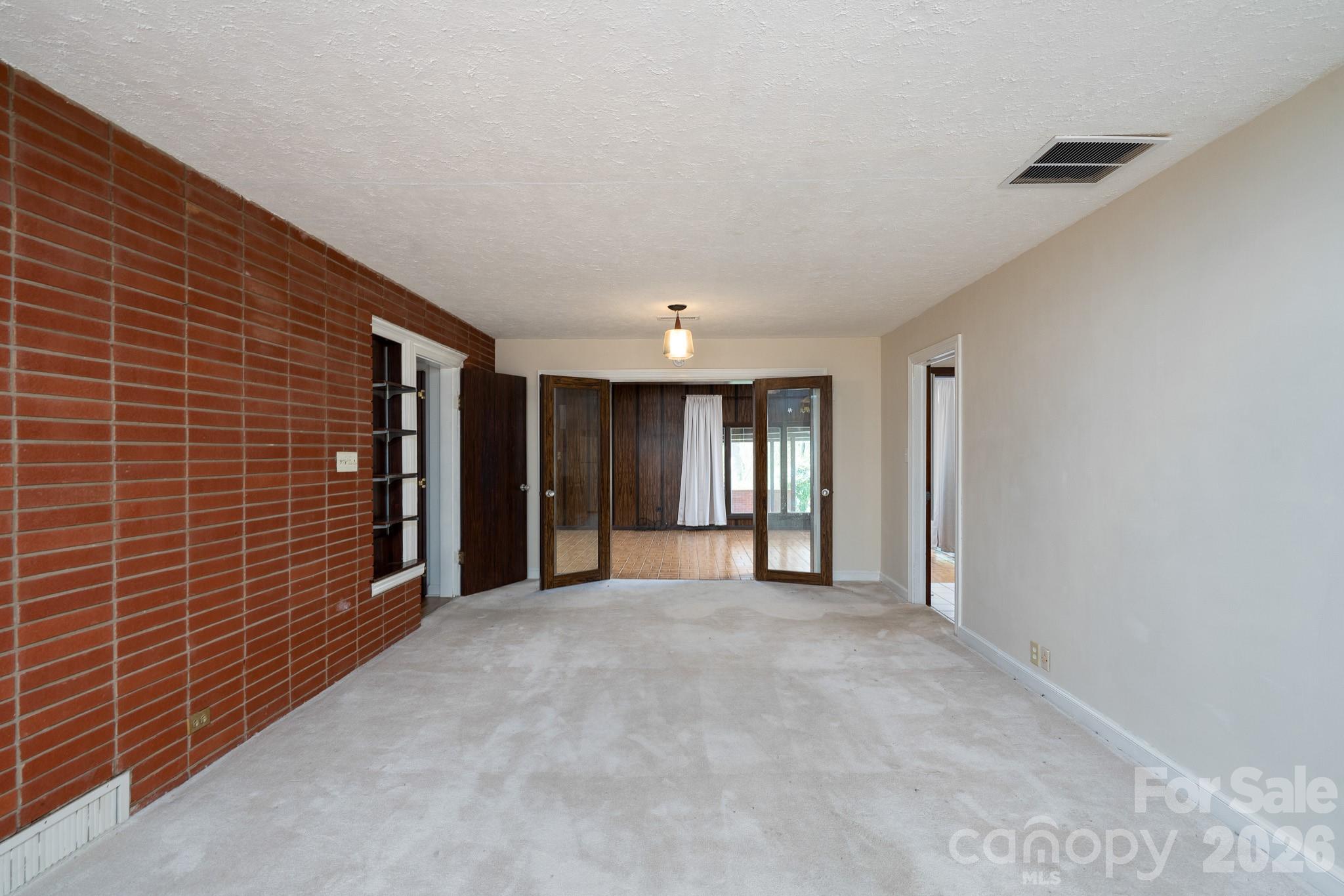 Meadow Brook - Residential