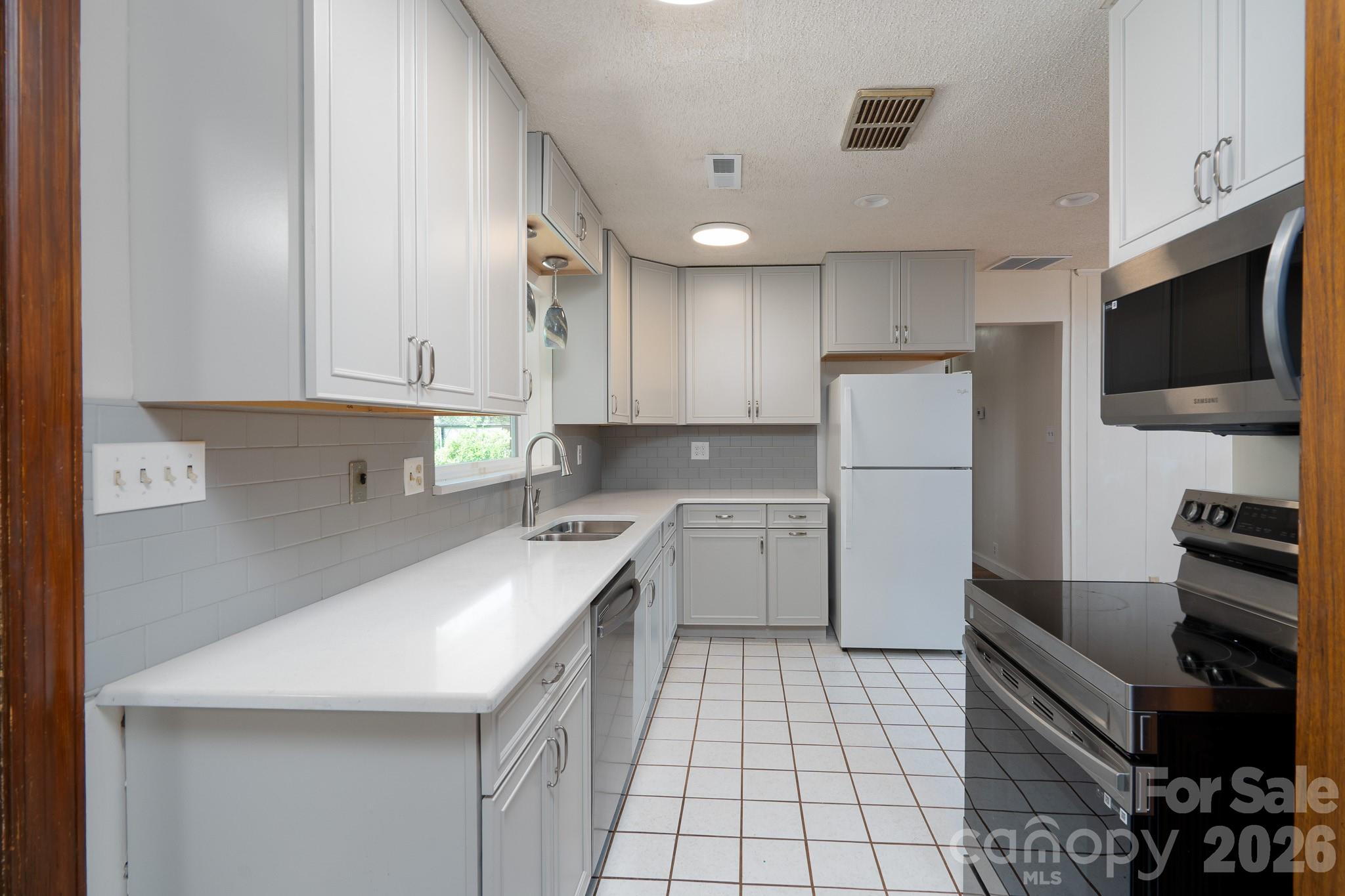 Meadow Brook - Residential