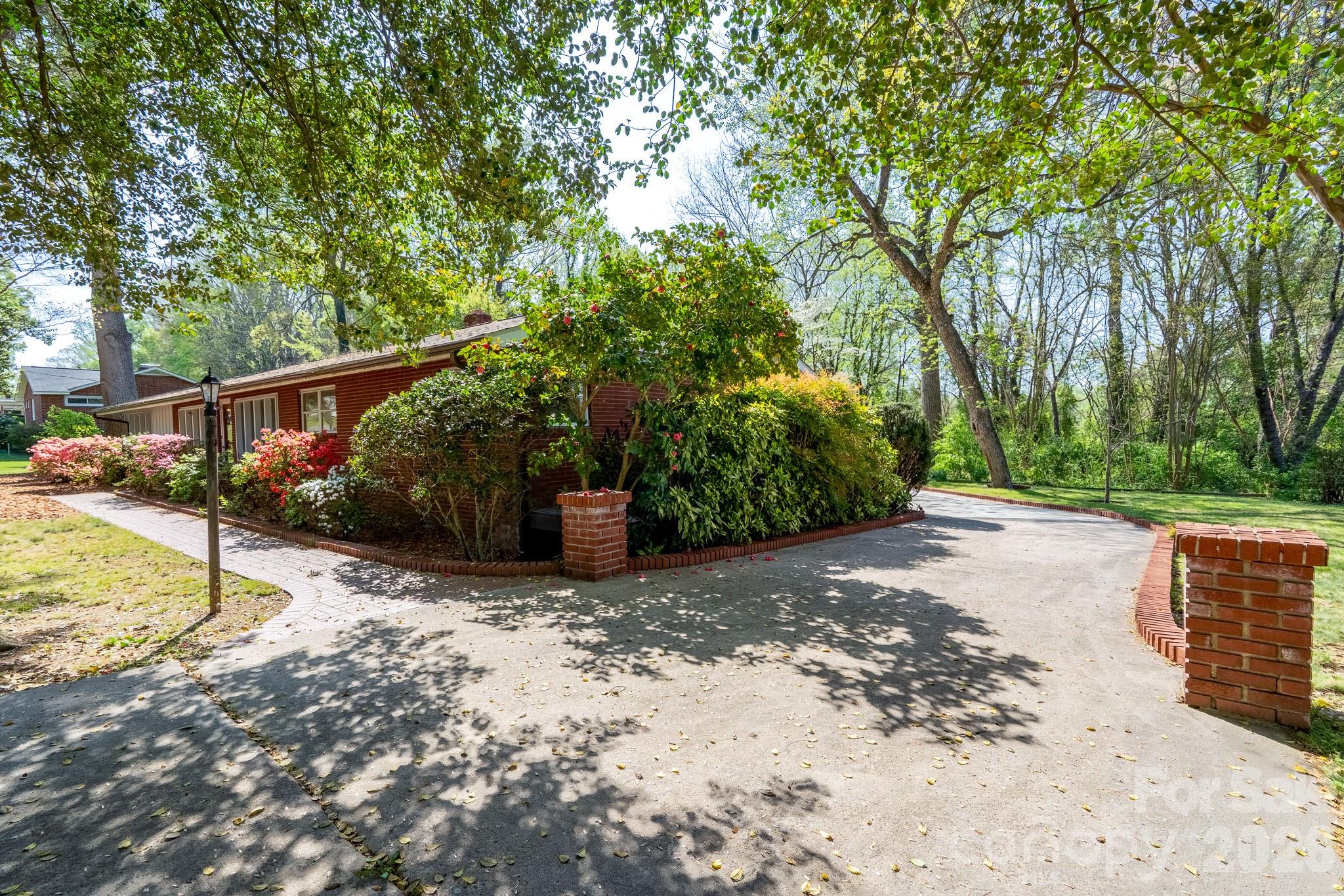 Meadow Brook - Residential