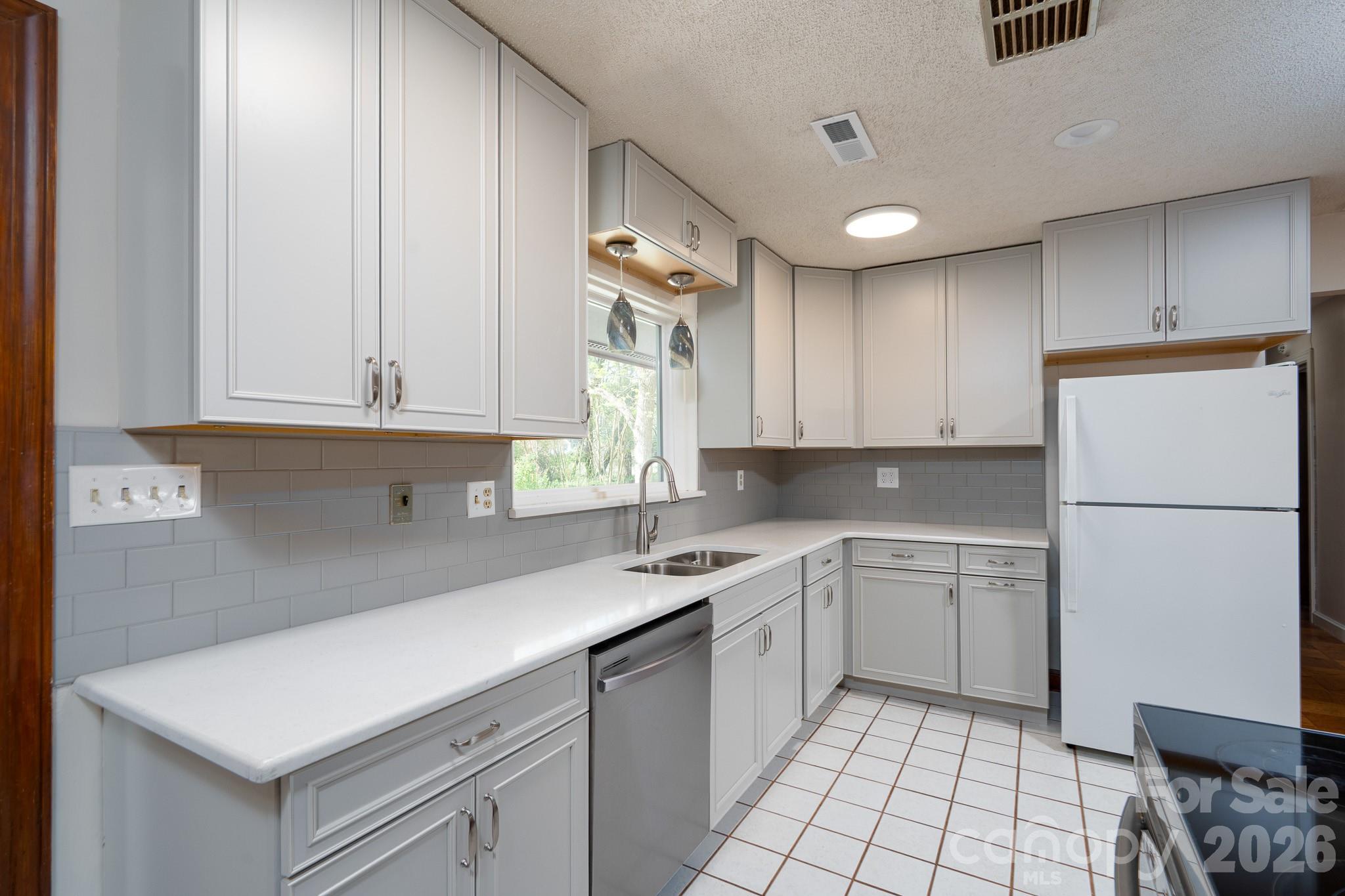 Meadow Brook - Residential