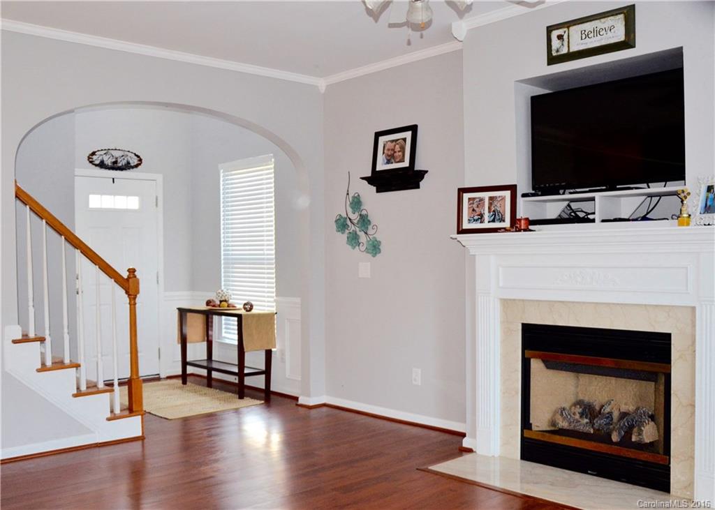 Ridge Pointe - Residential