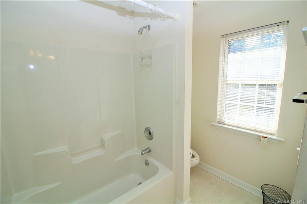 Knollwood - Residential