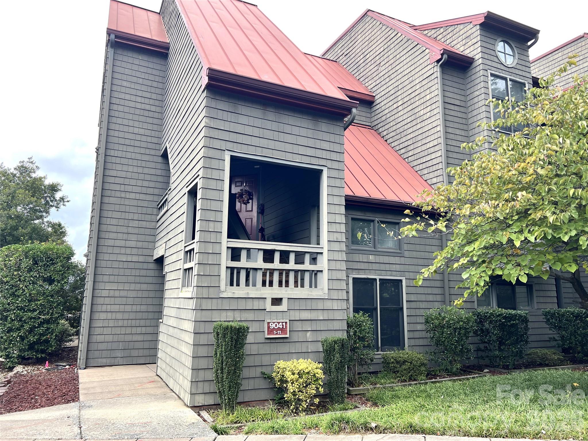 Wonderful Upgraded Condo Just For You! Preferred Sold as Package Deal with 9039 JM Keynes property. 

Enjoy a double patio right on the boardwalk pond! Great views! Great access to restaurants, entertainment, access to major highway(s), walking and exercise trails and more! This condo provides an open layout, washer and dryer included, private sink for the master suite and double access to the extended patio. For those winter months enjoy a great fireplace in the den while enjoying great natural light throughout the day! Home Warranty Included AND HOA paid up to first 3 months by seller (contingent upon acceptable offer). And NO water bill...water is included with your HOA! Schedule your showing today!