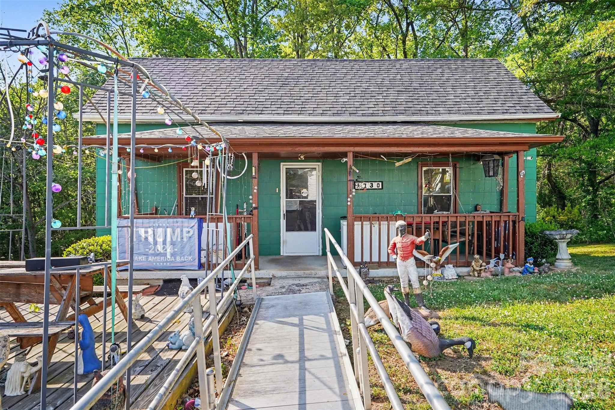 Charming 2BR/1BA home in Hickory, NC—excellent opportunity for investors or first-time buyers! This property features a functional floor plan, bright living area, and well-sized kitchen with great potential for updates and value-add improvements.

Located in a strong rental market area of Catawba County, this home offers solid potential for long-term rental income or resale appreciation. Spacious yard provides additional appeal for tenants or future enhancements.

Conveniently situated near shopping, dining, schools, and major highways for easy access throughout Hickory and surrounding areas. Ideal investment property in Hickory NC with strong upside potential. Sold as-is—bring your vision!