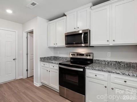McKee Creek Village - Residential